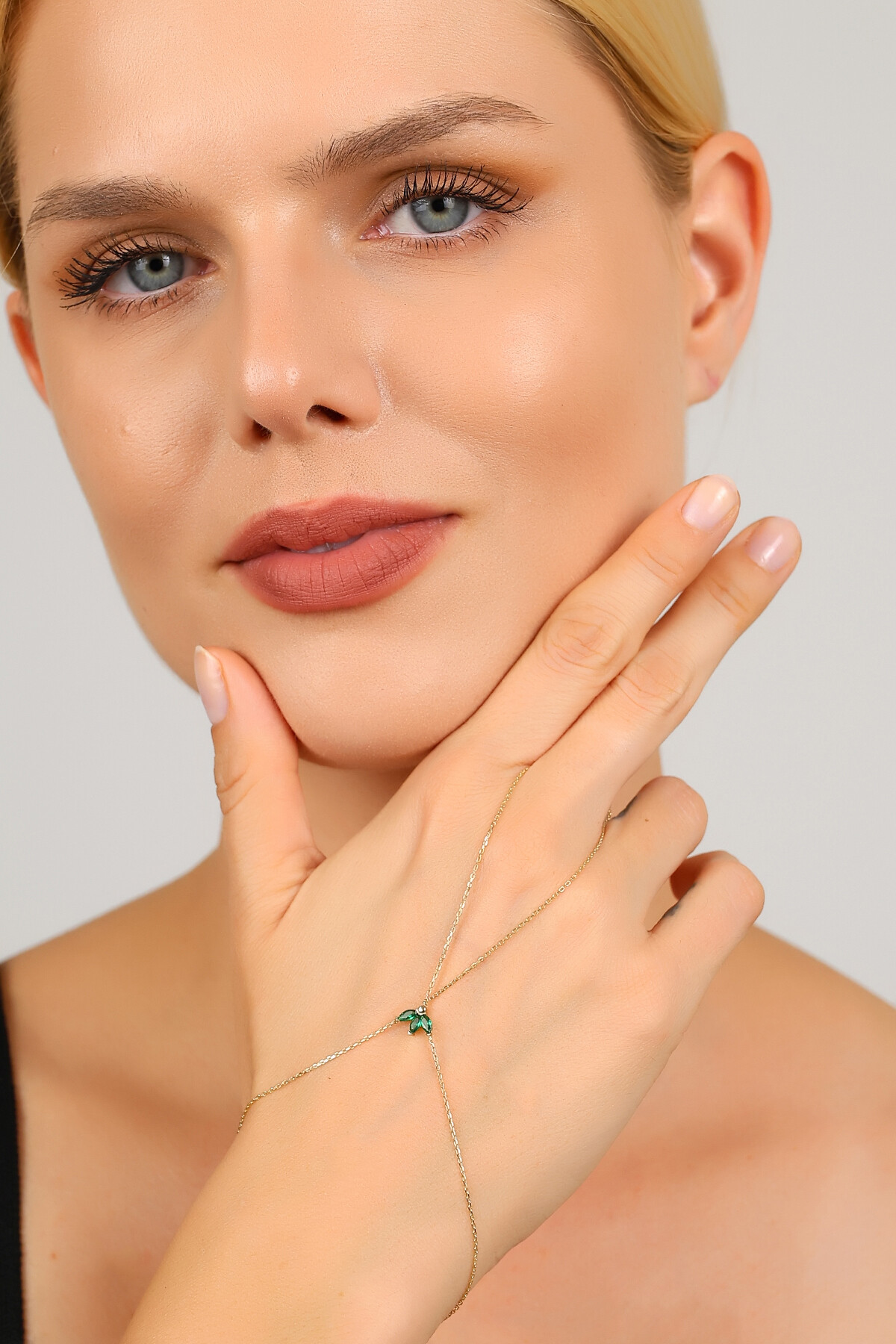 14 Ayar Altın Lotus Kişiselleştirilebilir Taşlı Şahmeran