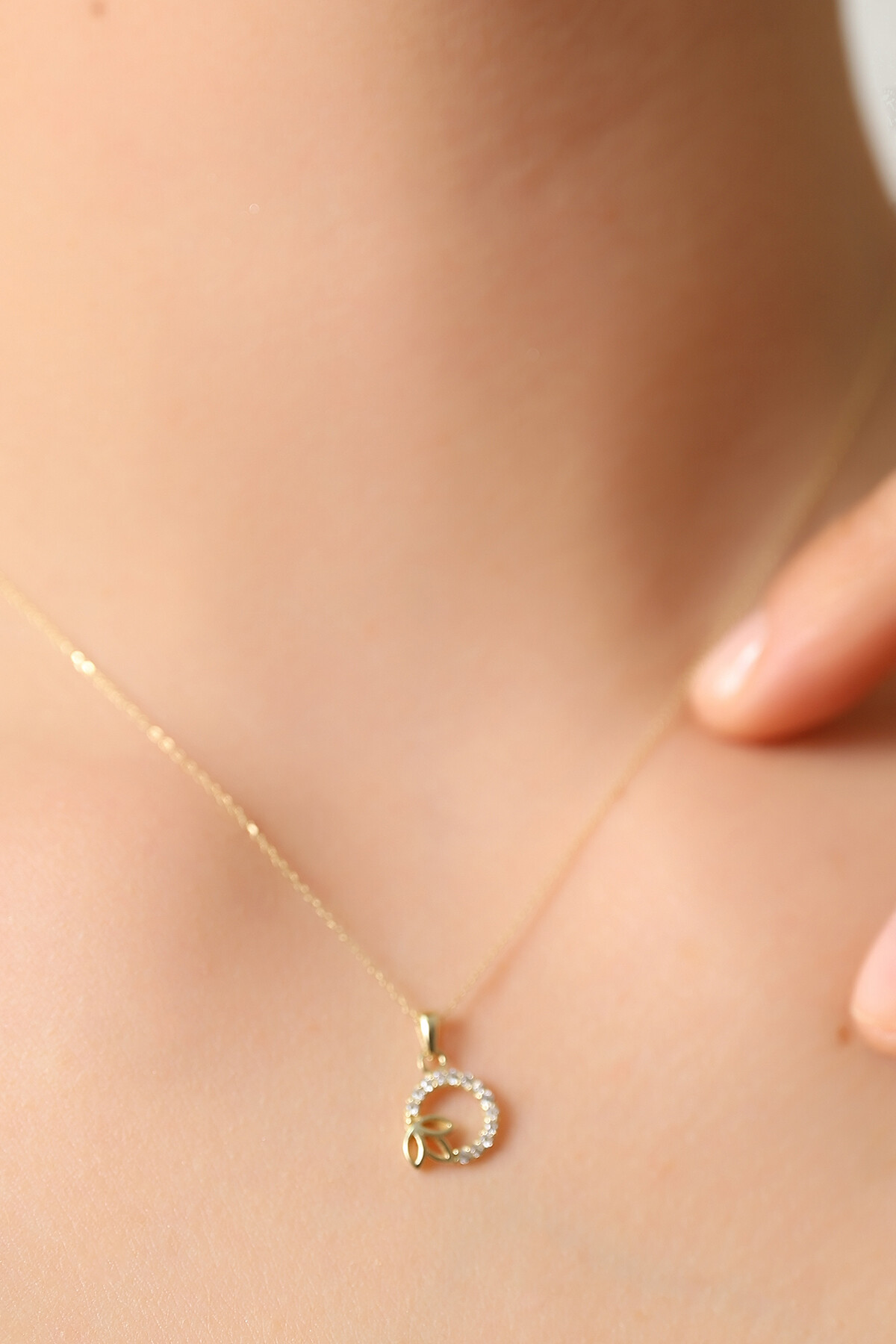 14 Ayar Altın Lotus Kolye