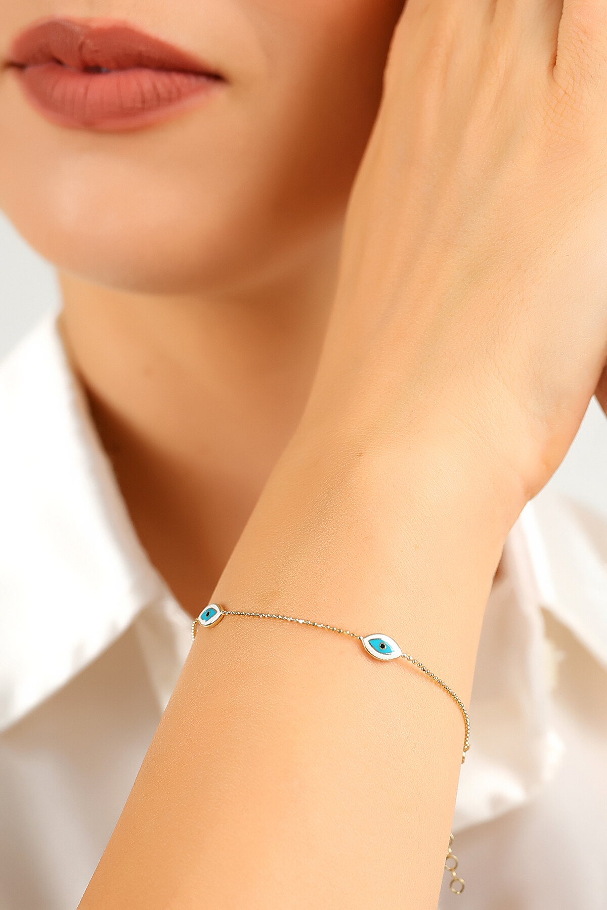 14 Ayar Altın Mineli Göz Bileklik