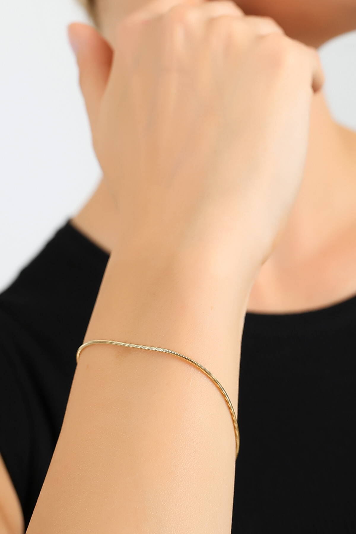 14 Ayar Altın Minimal Balık Sırtı Bileklik