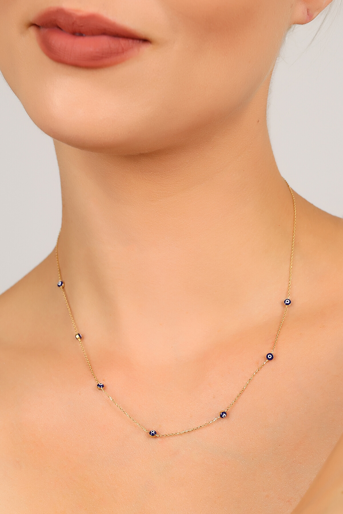 14 Ayar Altın Minimal Nazar Kolye