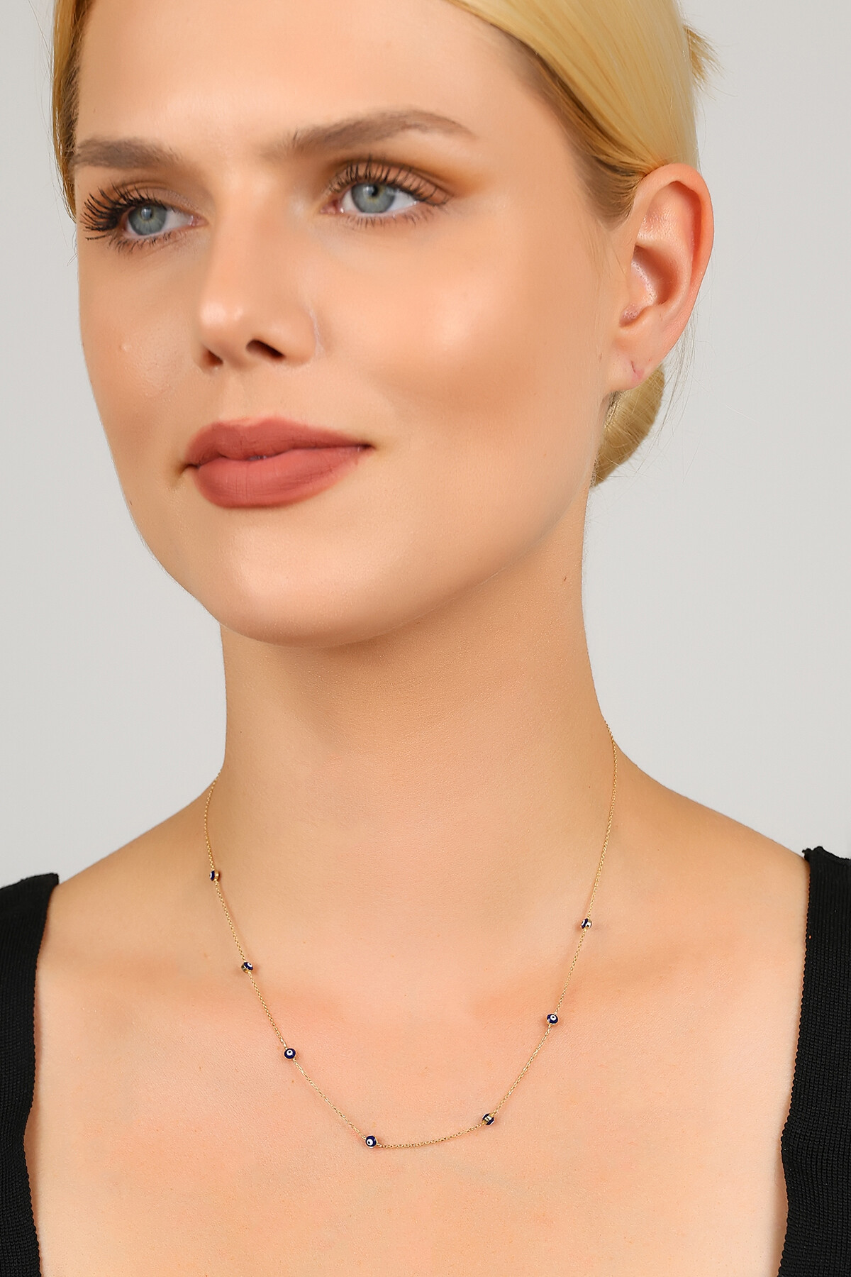 14 Ayar Altın Minimal Nazar Kolye