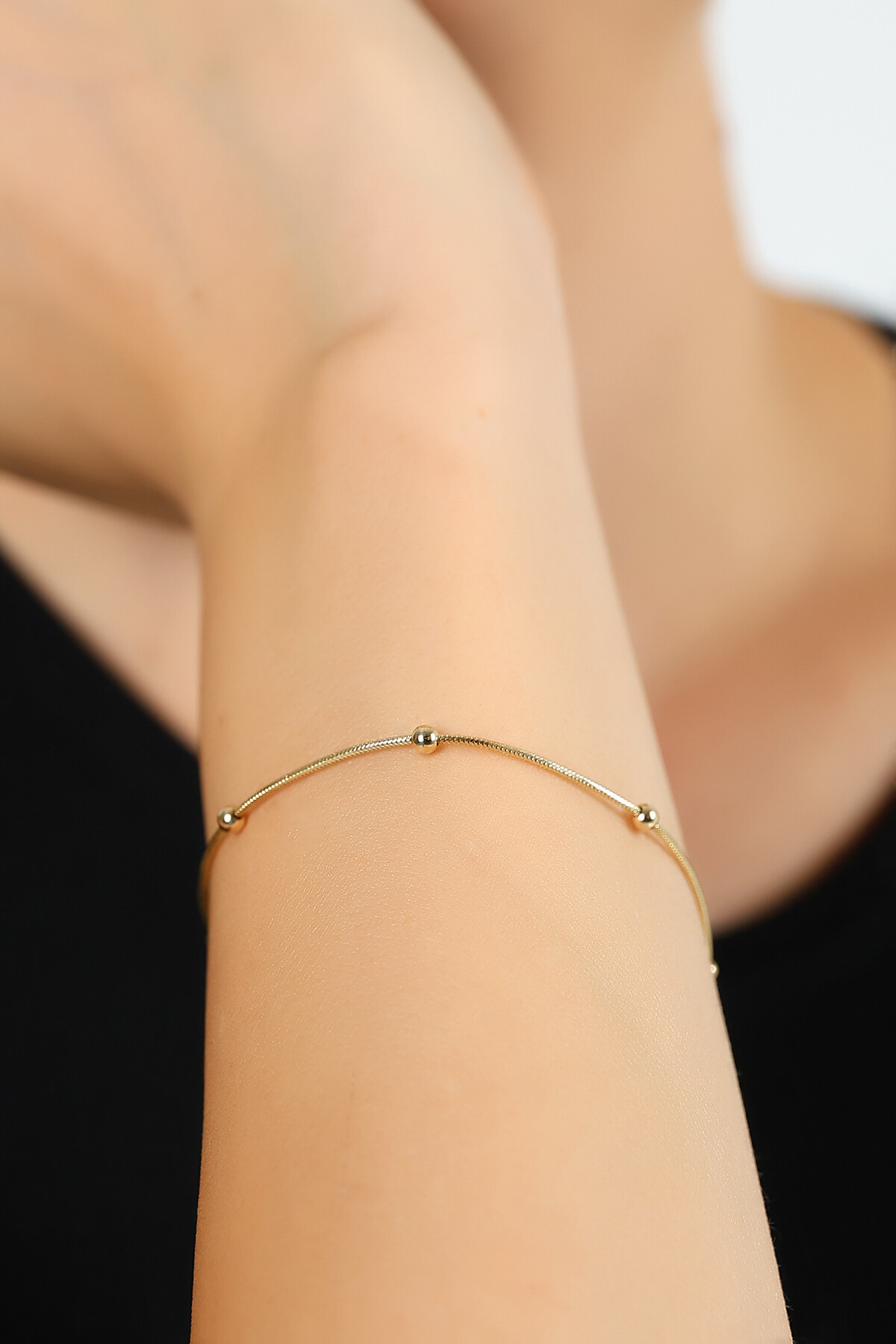 14 Ayar Altın Nokta Bileklik