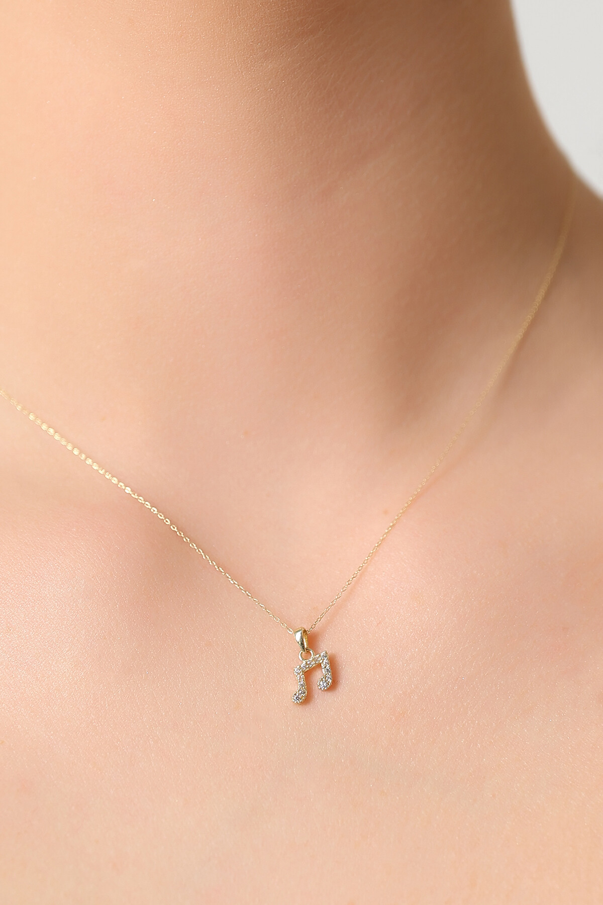 14 Ayar Altın Nota Kolye