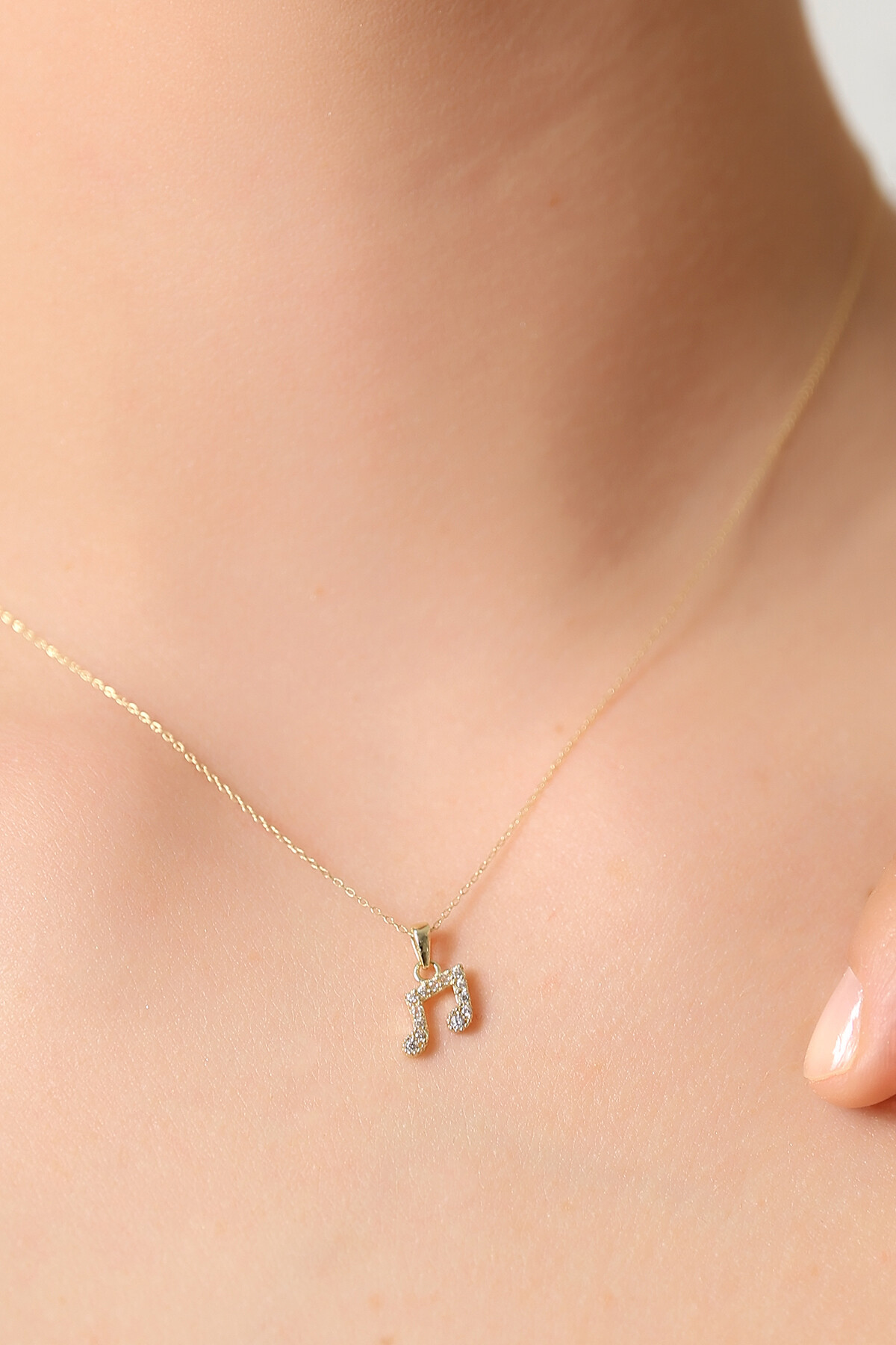 14 Ayar Altın Nota Kolye