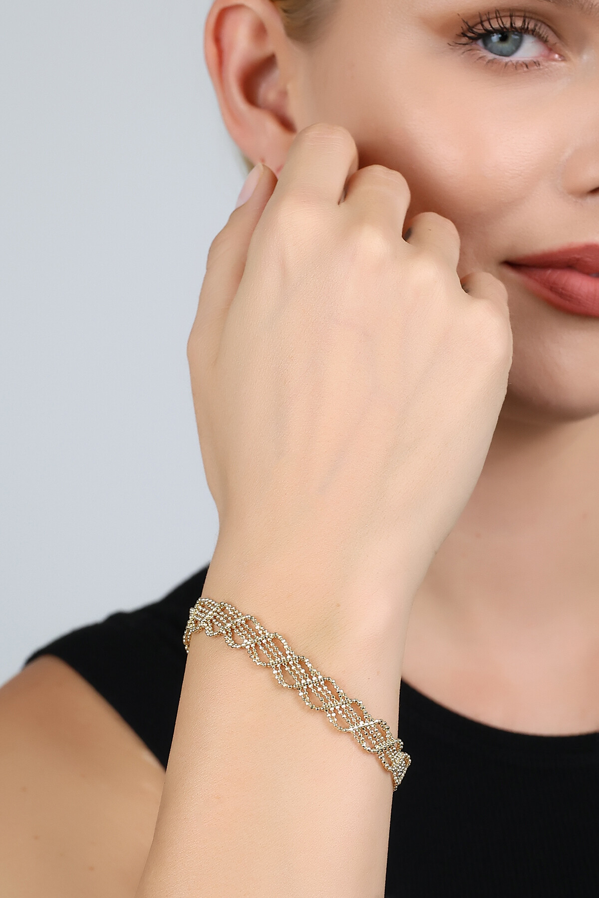 14 Ayar Altın Örgü Formlu Bileklik