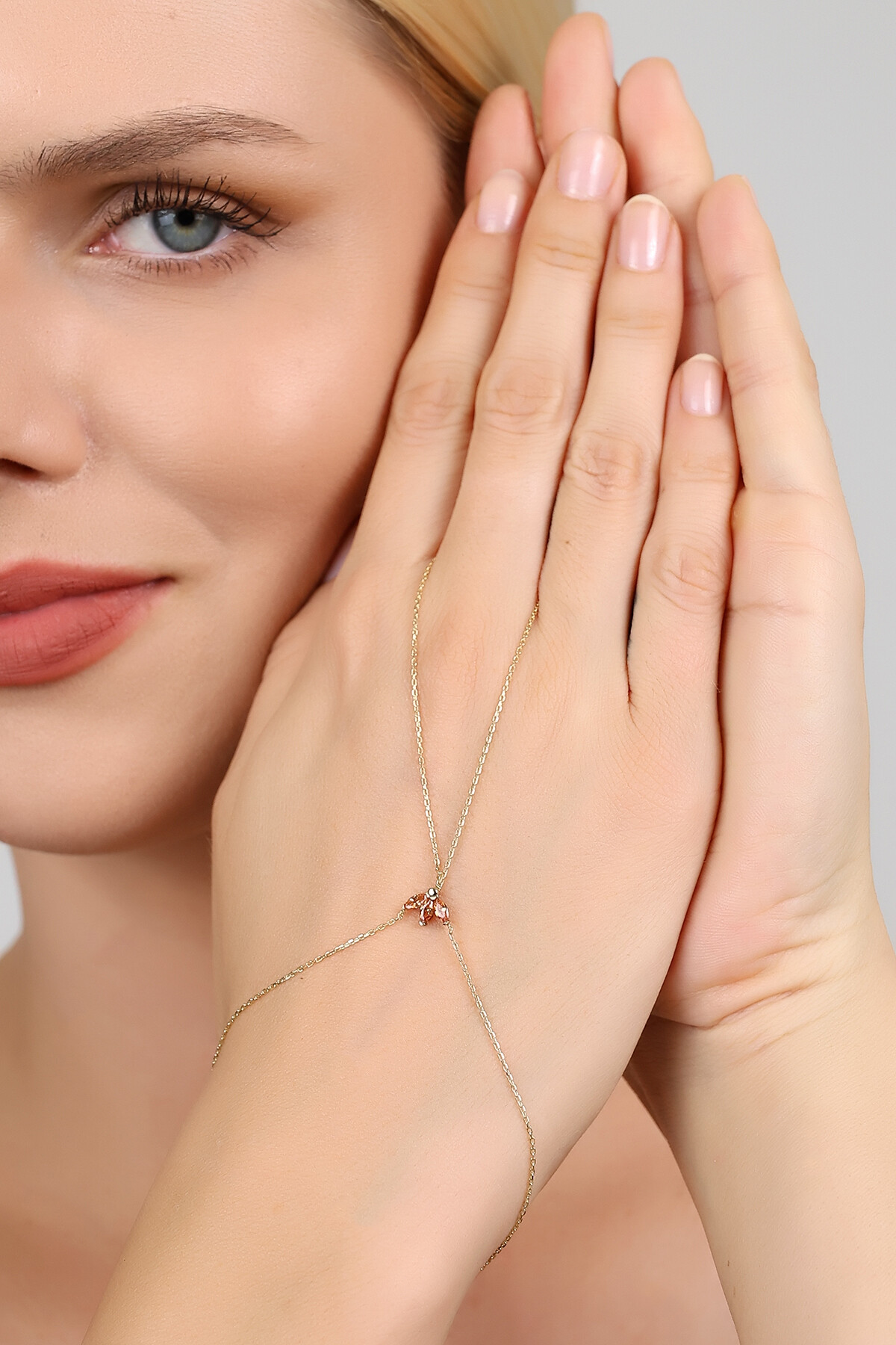 14 Ayar Altın Şampanya Lotus Kişiselleştirilebilir Taşlı Şahmeran