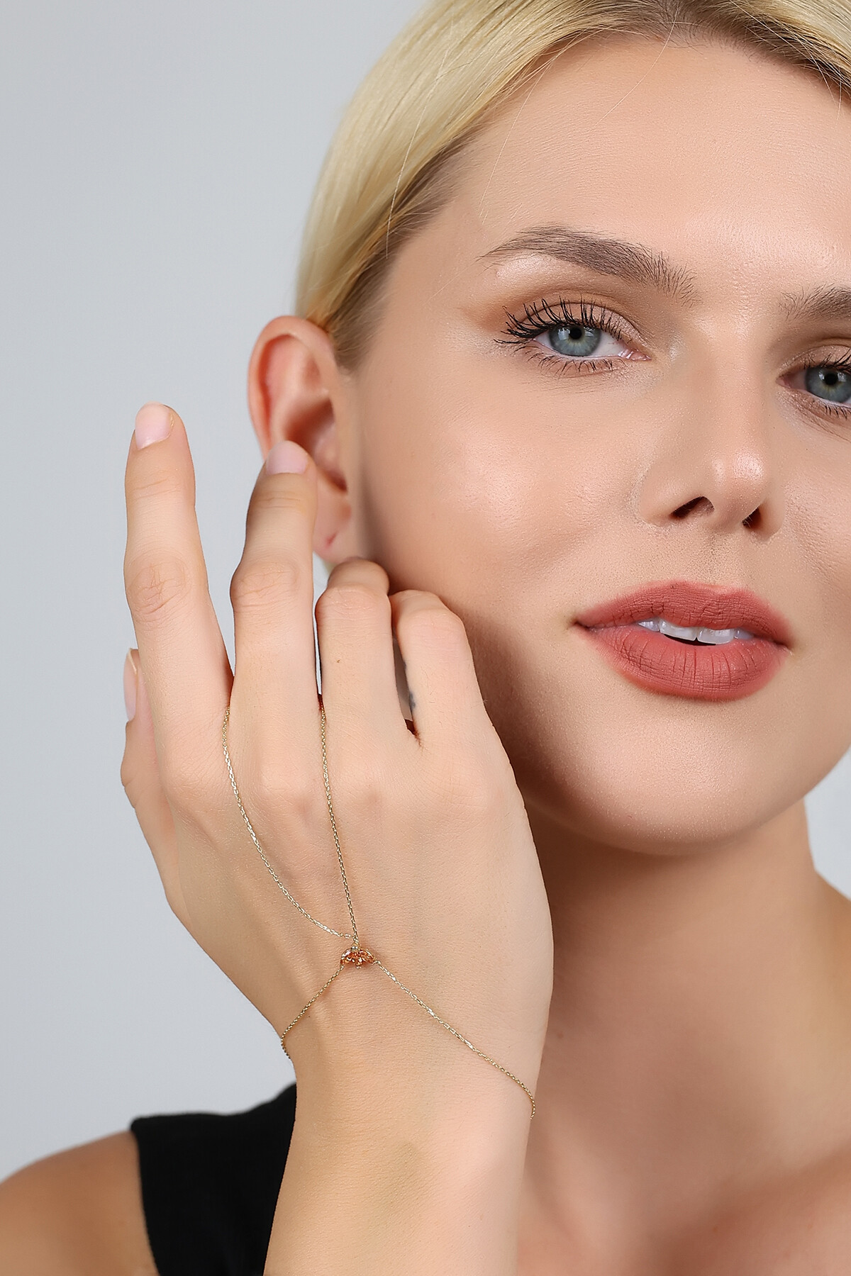 14 Ayar Altın Şampanya Lotus Kişiselleştirilebilir Taşlı Şahmeran