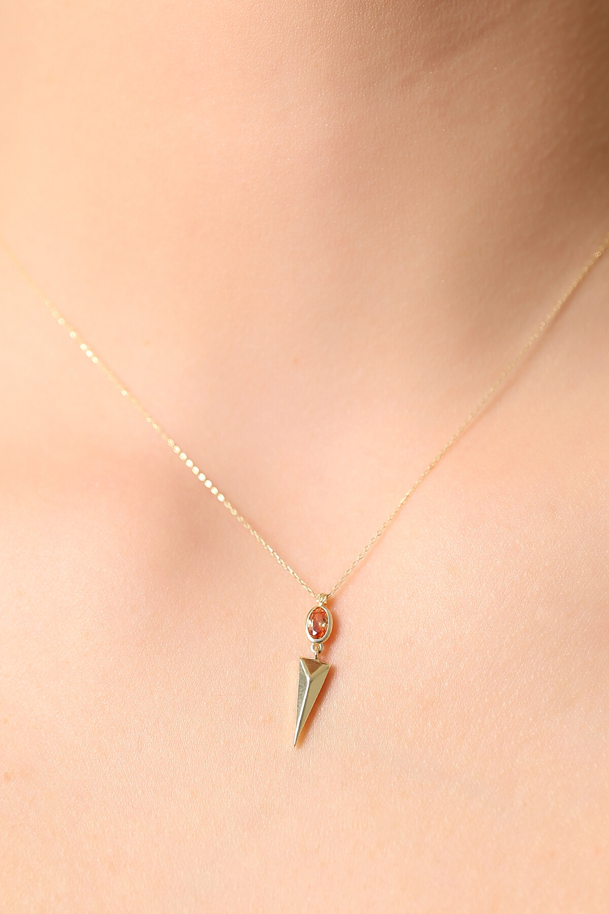 14 Ayar Altın Şampanya Taş Tasarım Kolye