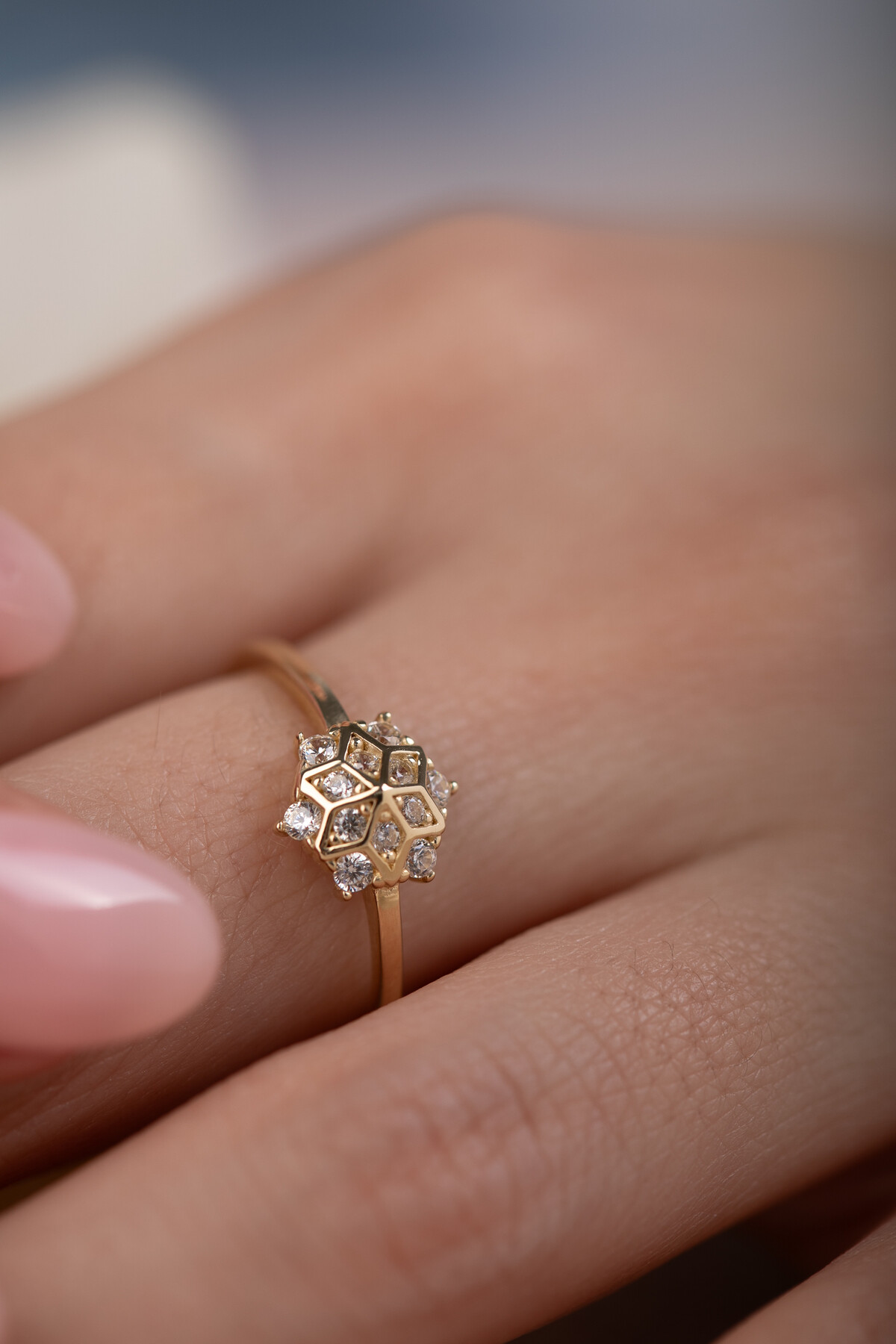 14 Ayar Altın Şampanya Taş Yüzük 