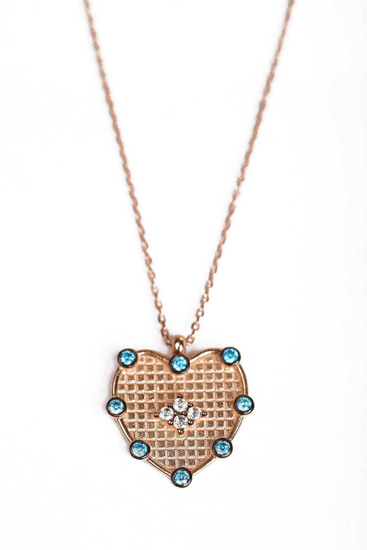 14 Ayar Altın Serpme Taşlı Kalp Kolye