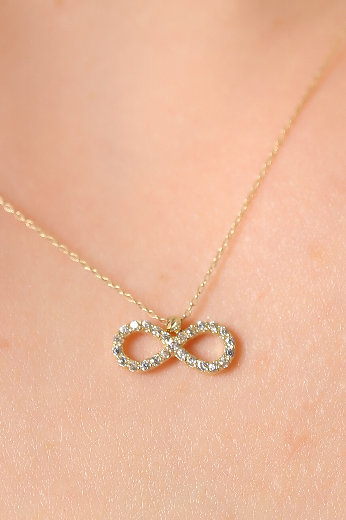 14 Ayar Altın Sonsuzluk Kolye