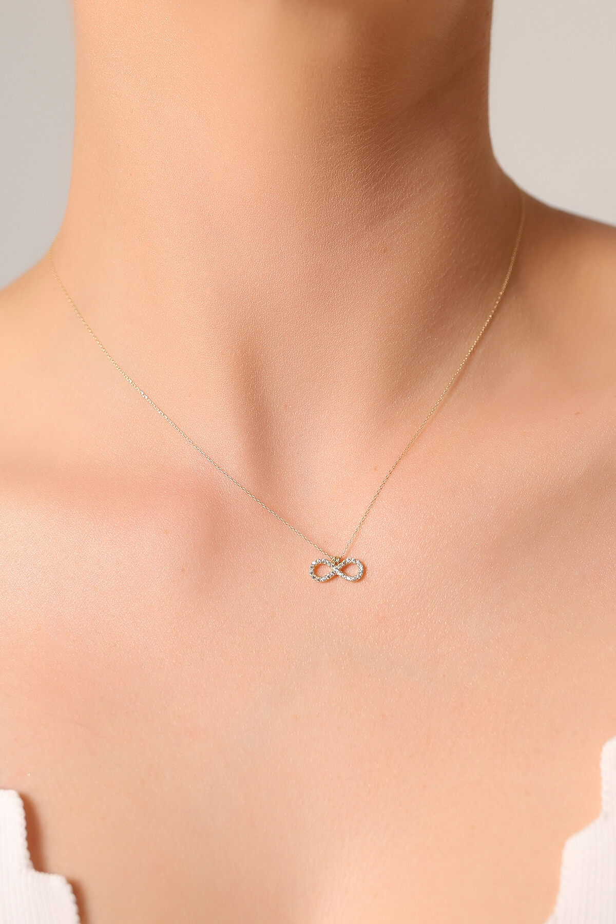 14 Ayar Altın Sonsuzluk Kolye