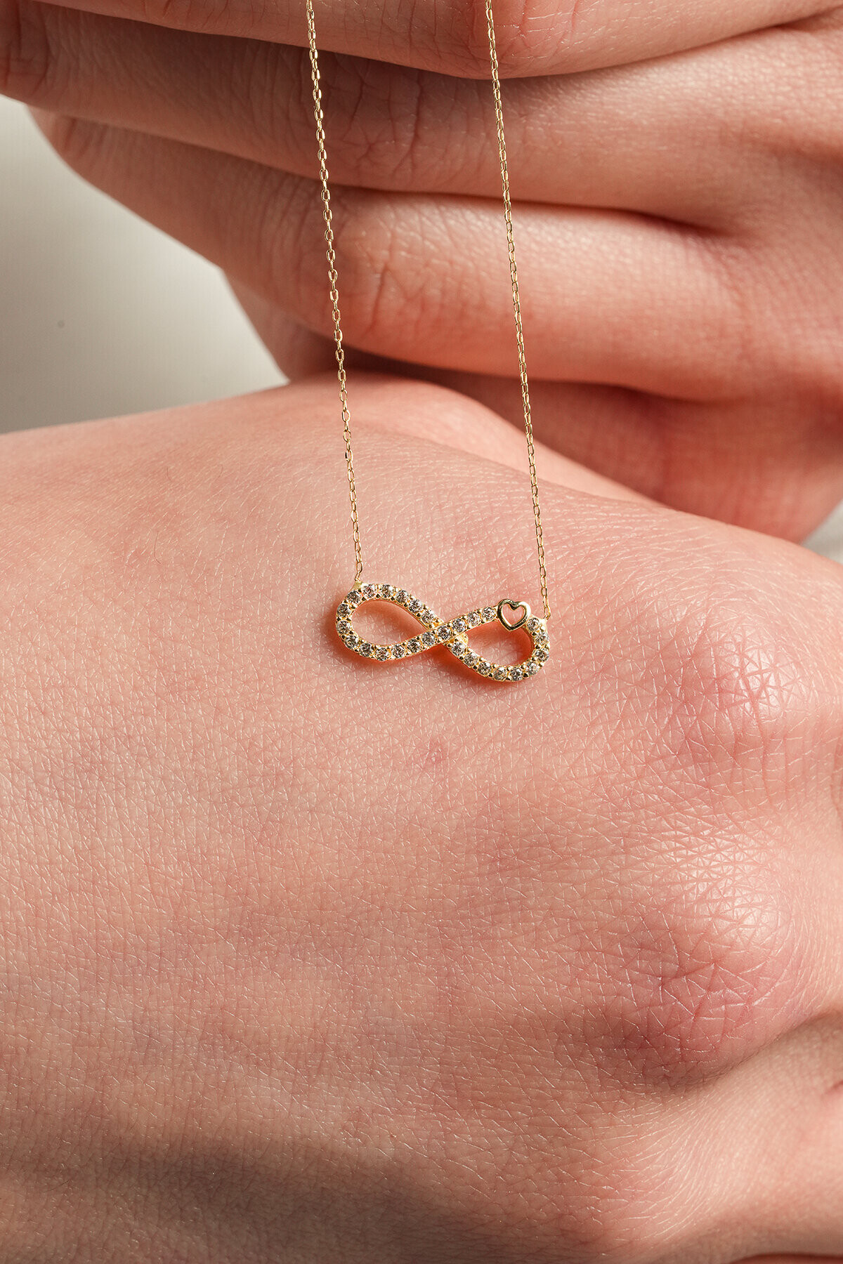 14 Ayar Altın Sonsuzluk Kolye