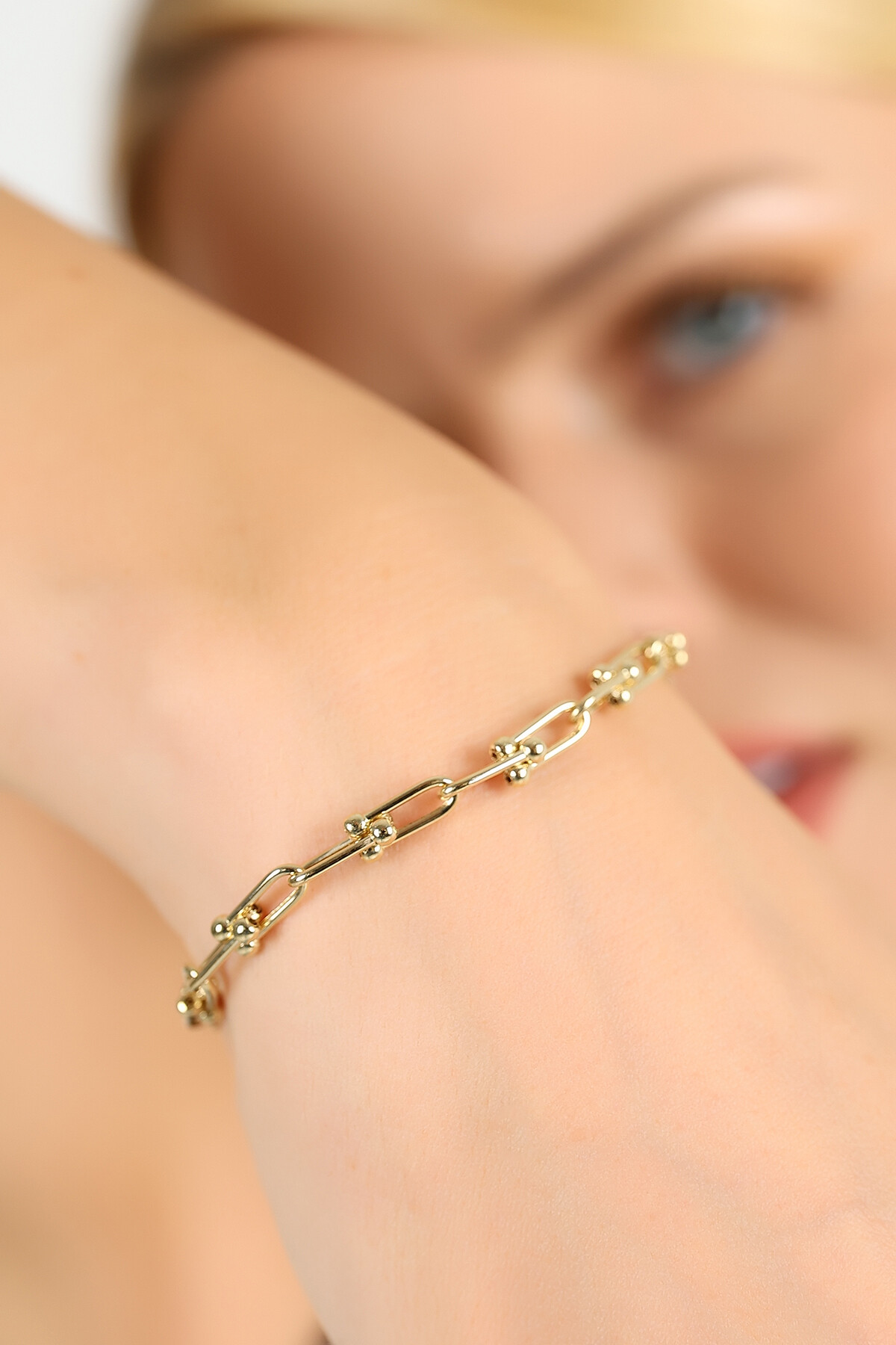 14 Ayar Altın T Zincir Bileklik