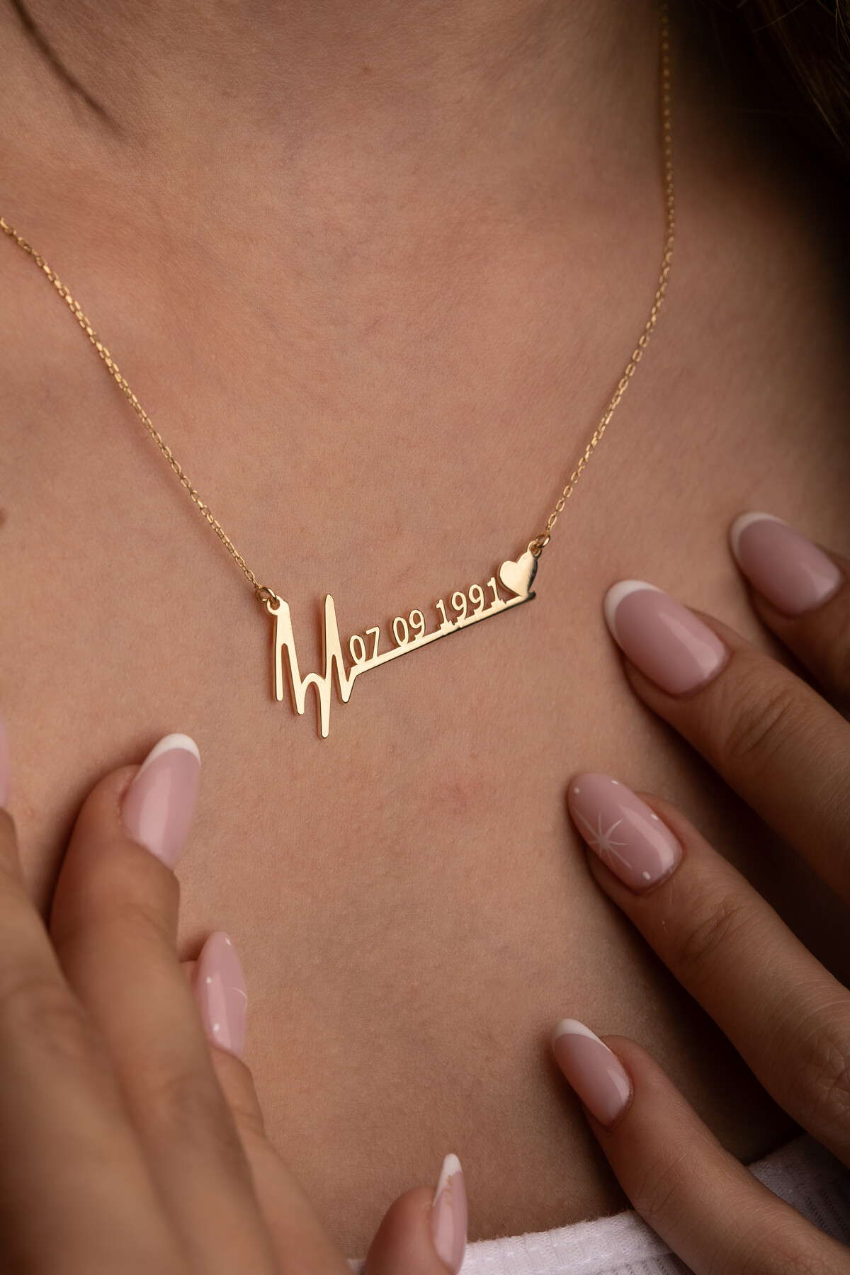 14 Ayar Altın Tarih Yazılı Kolye