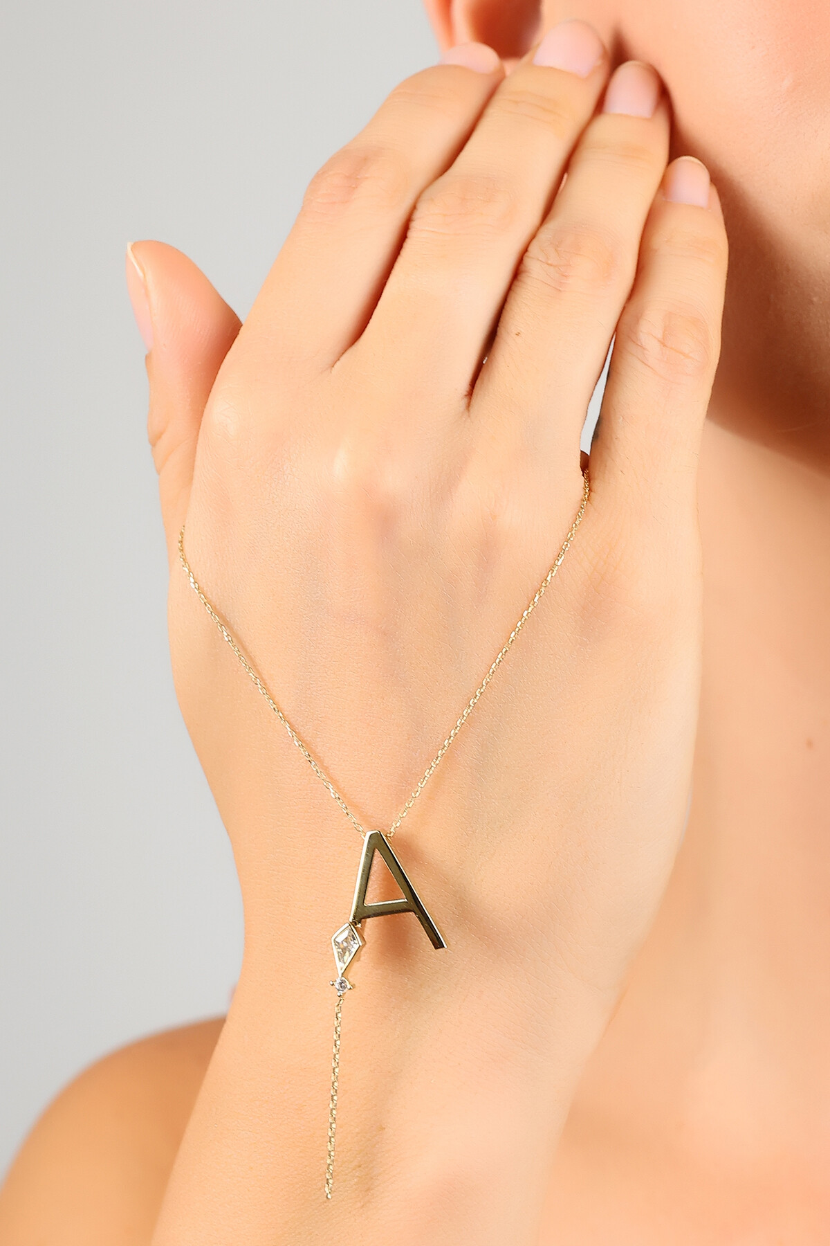 14 Ayar Altın Uçurtma  A Harfi Kolye