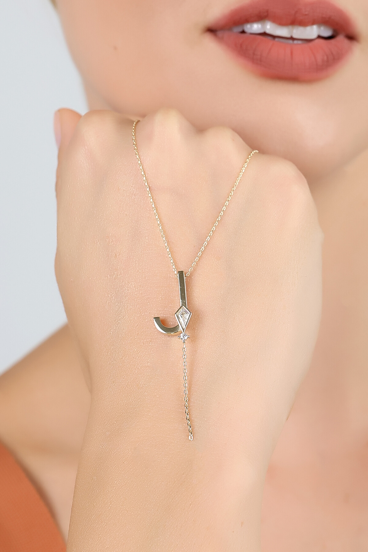 14 Ayar Altın Uçurtma  J Harfi Kolye