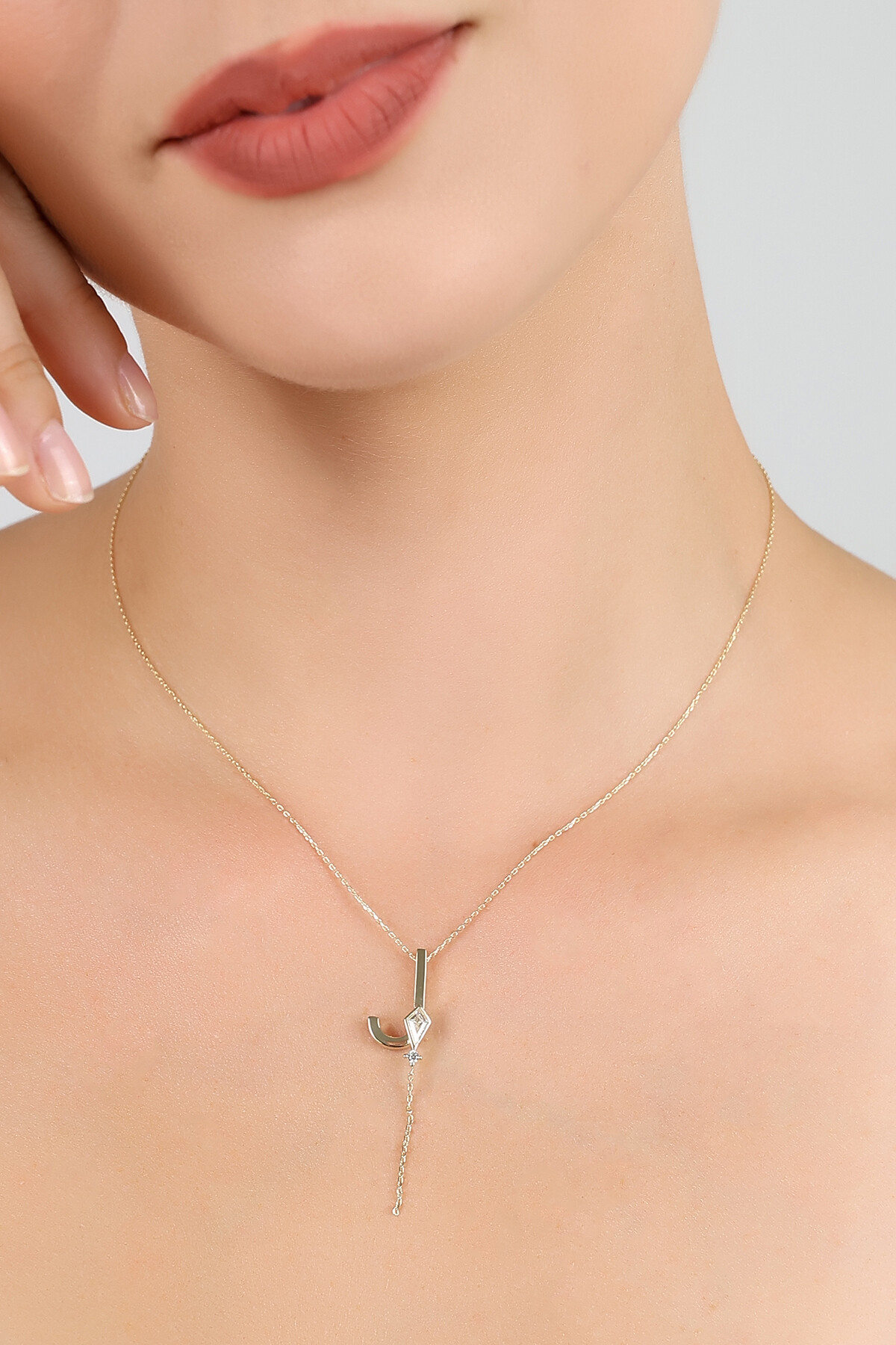 14 Ayar Altın Uçurtma  J Harfi Kolye