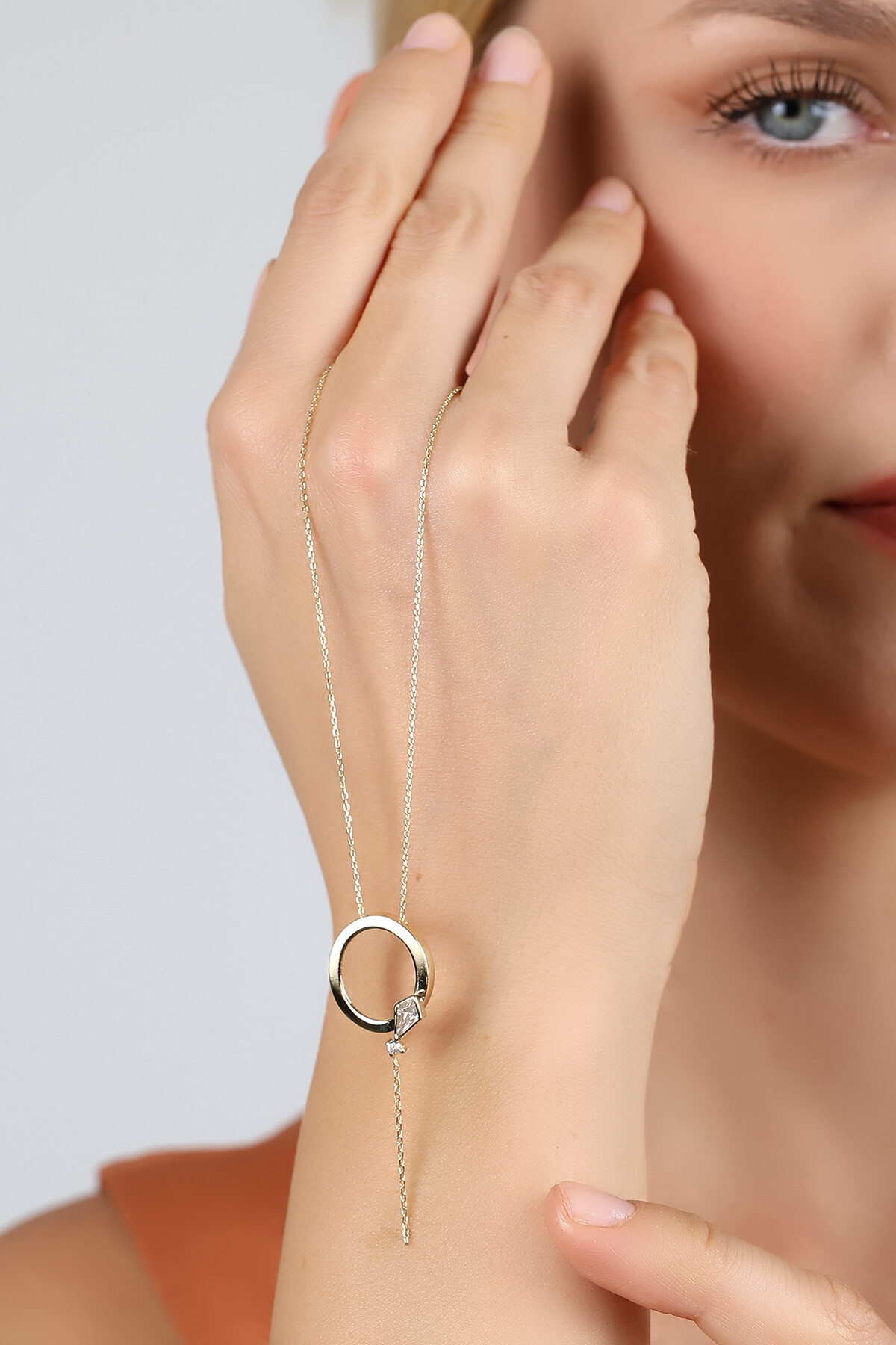 14 Ayar Altın Uçurtma  O Harfi Kolye