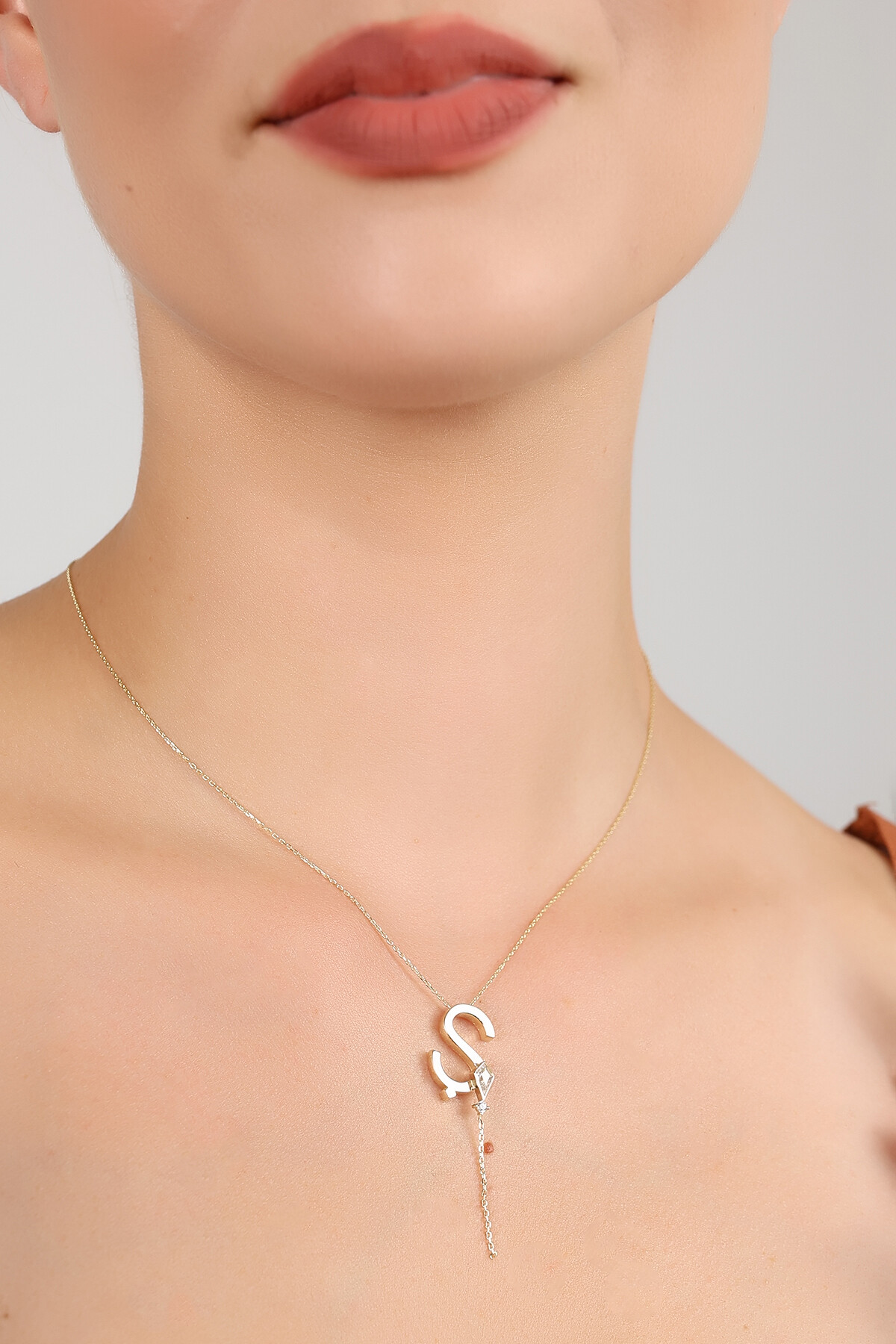 14 Ayar Altın Uçurtma  Ş Harfi Kolye