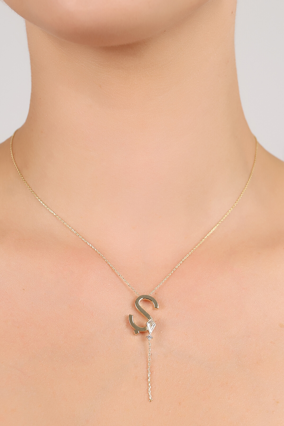 14 Ayar Altın Uçurtma  Ş Harfi Kolye