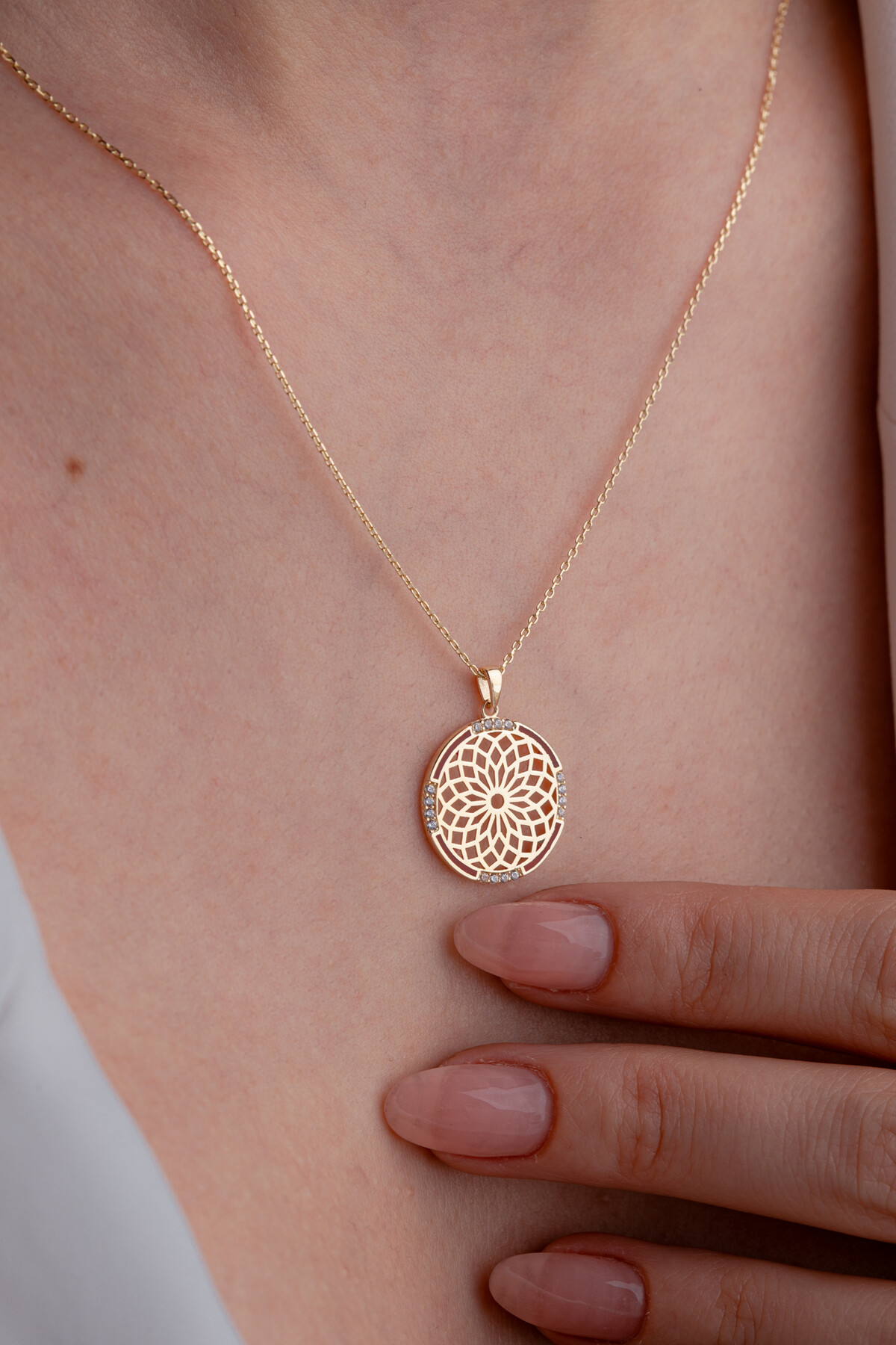 14 Ayar Altın Yaşam Çiçeği Kolye