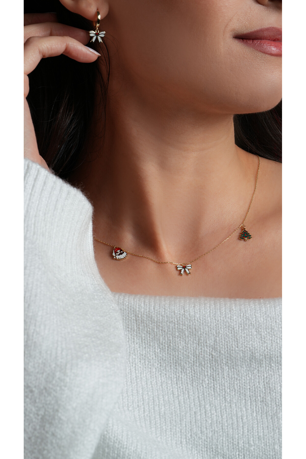 14 Ayar Altın Yılbaşı Charmlı Kolye