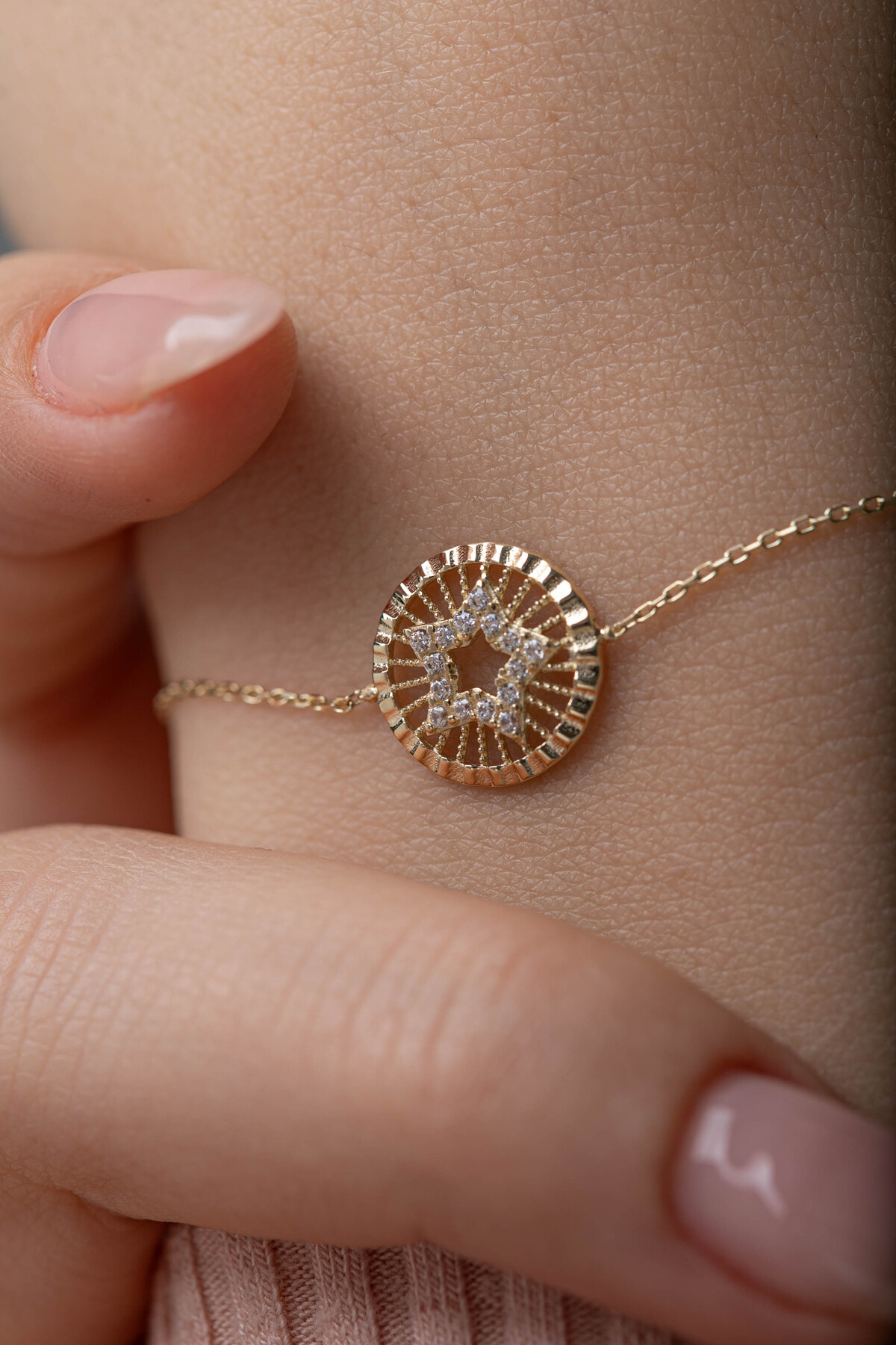 14 Ayar Altın Yıldız Bileklik