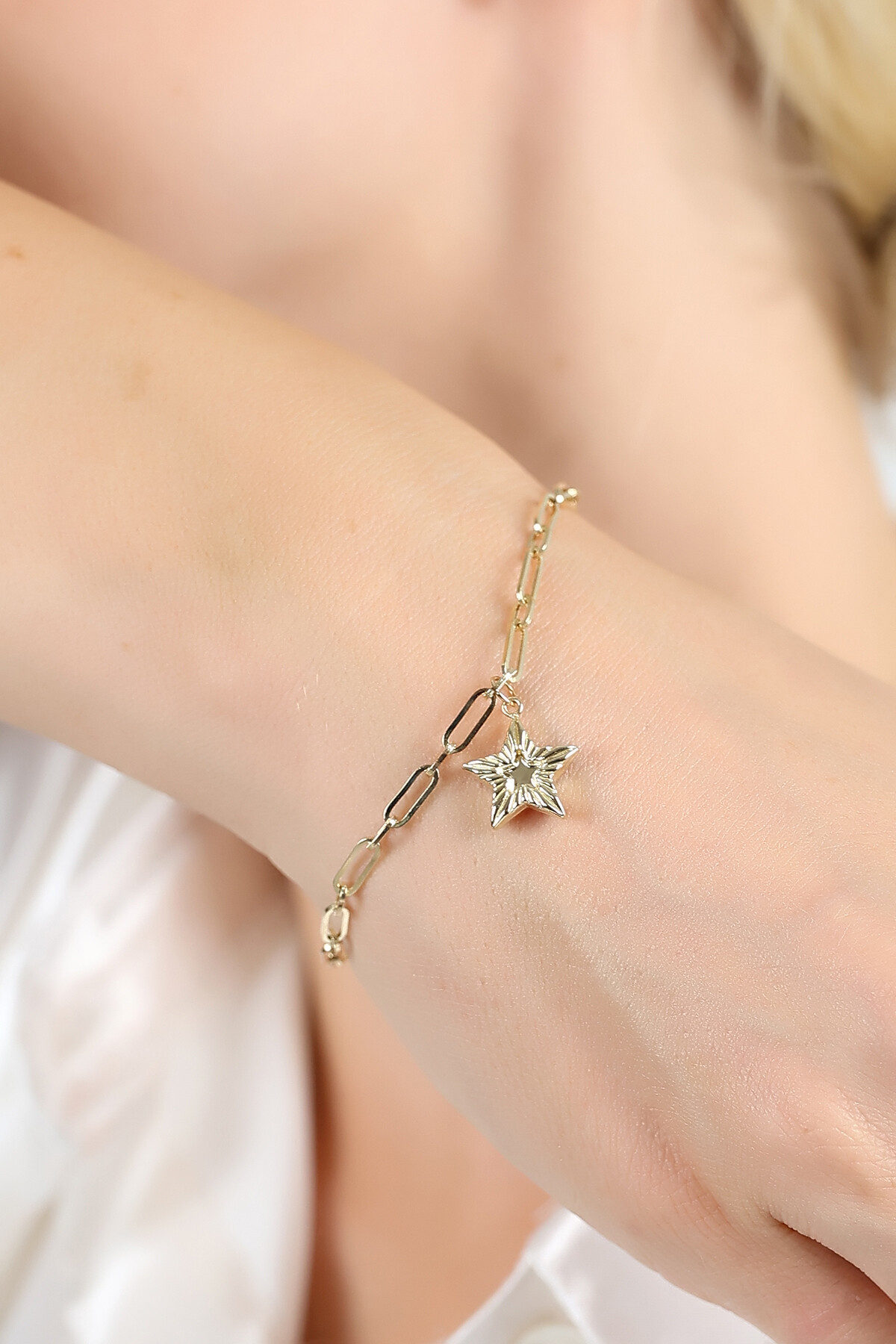 14 Ayar Altın Yıldız Bileklik