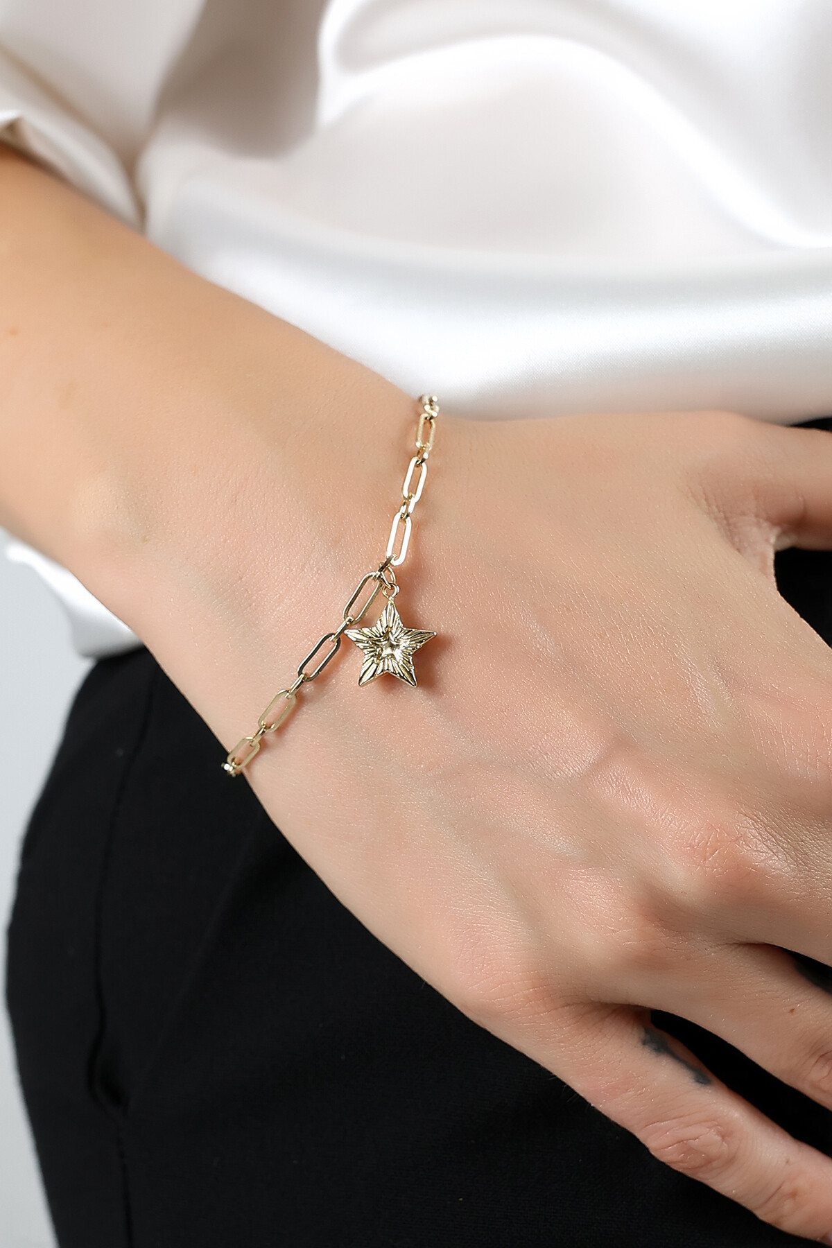 14 Ayar Altın Yıldız Bileklik