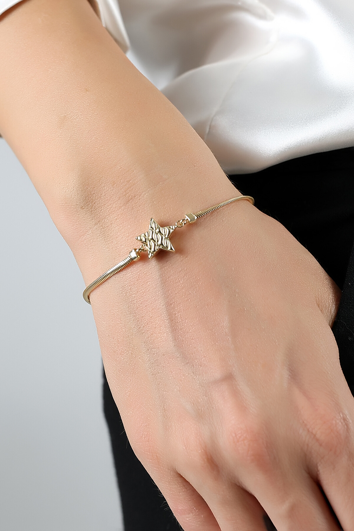 14 Ayar Altın Yıldız Bileklik