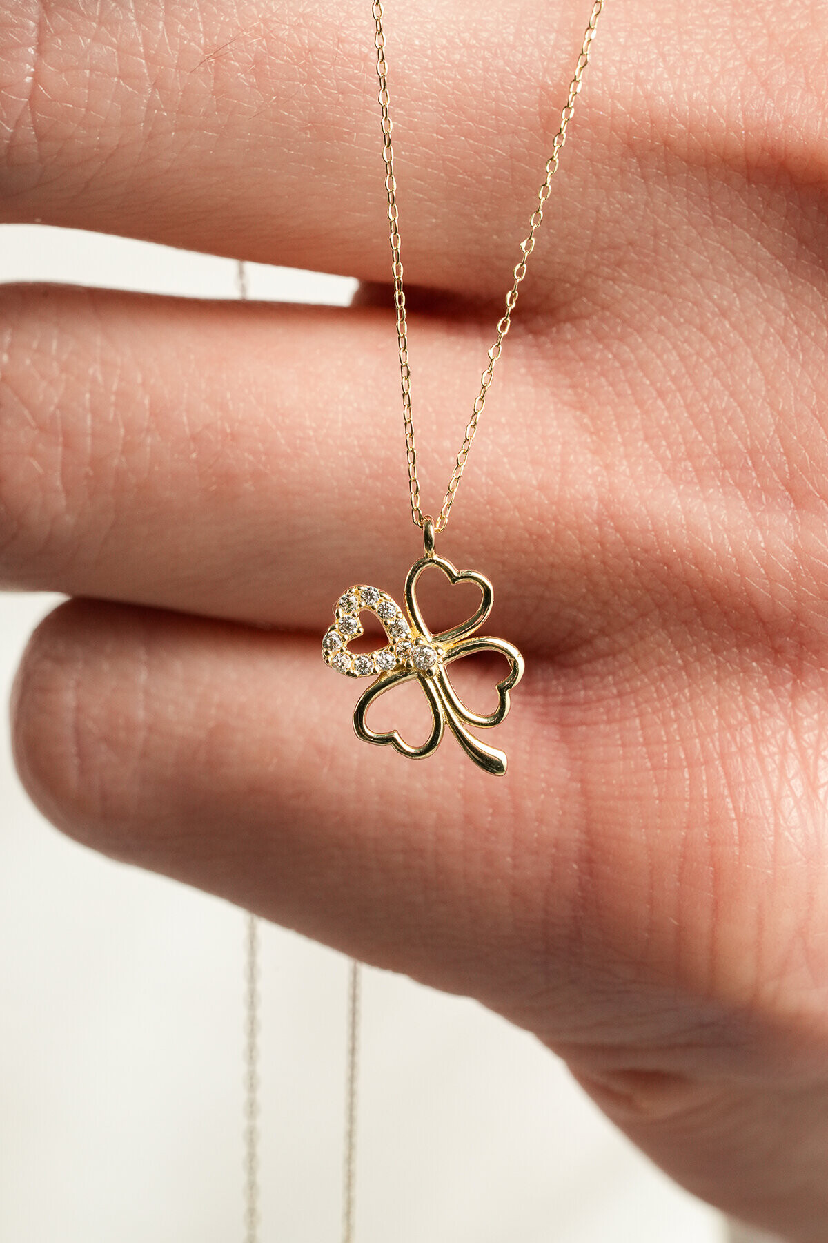 14 Ayar Altın Yonca Kolye