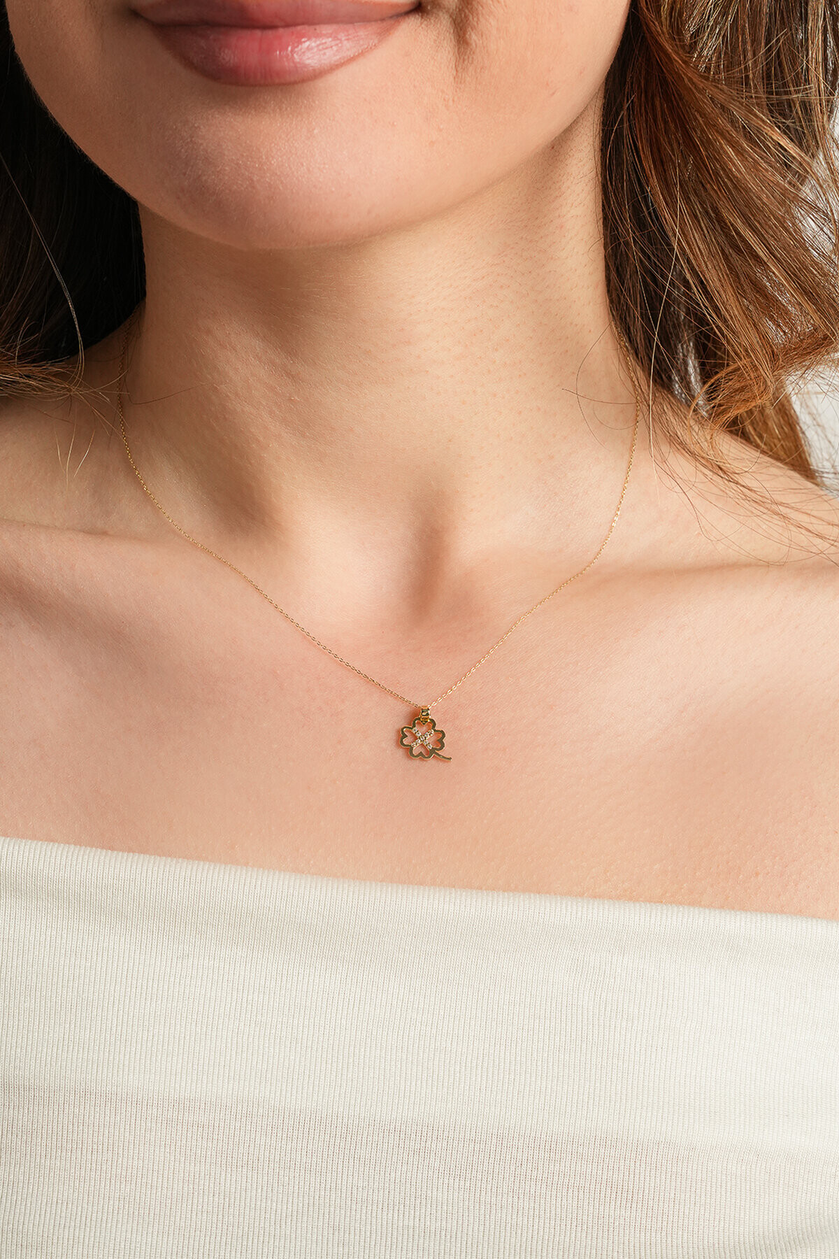 14 Ayar Altın Yonca Kolye