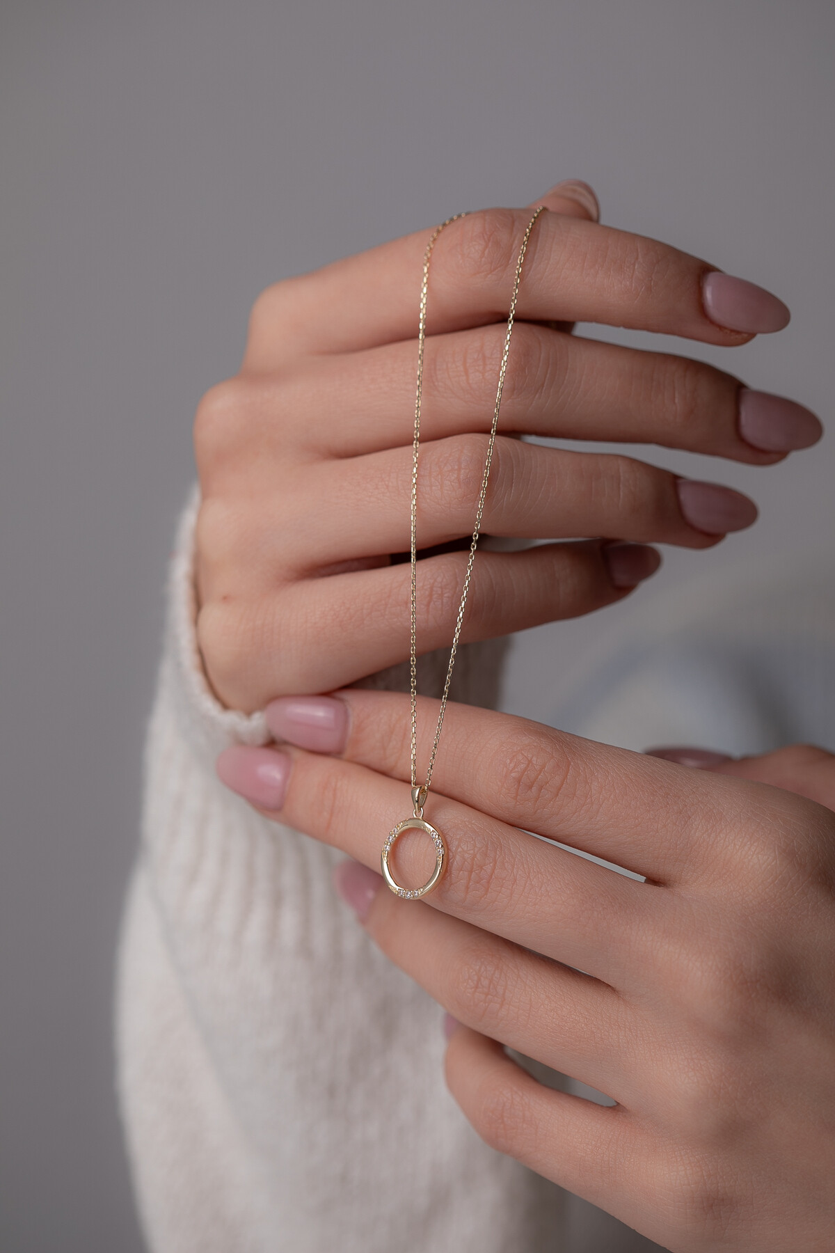 14 Ayar Altın Yuvarlak Kolye