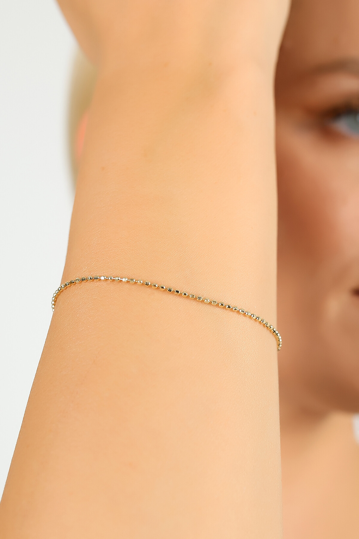 14 Ayar Altın Zarif Dorika Bileklik