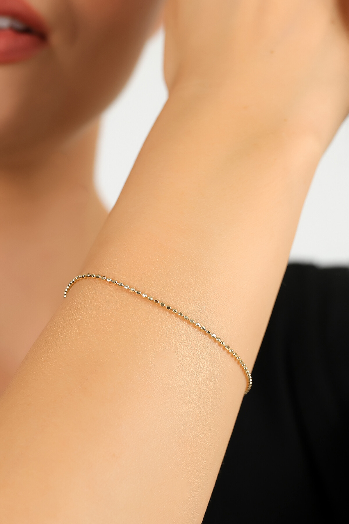 14 Ayar Altın Zarif Dorika Bileklik