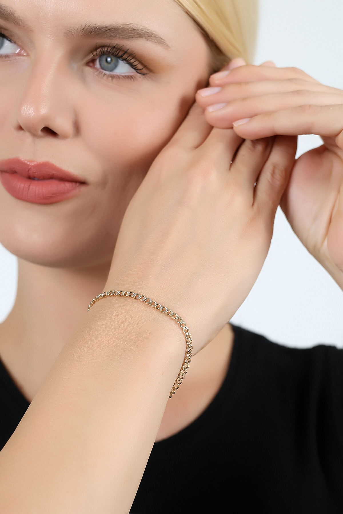 14 Ayar Altın Zincir Bileklik