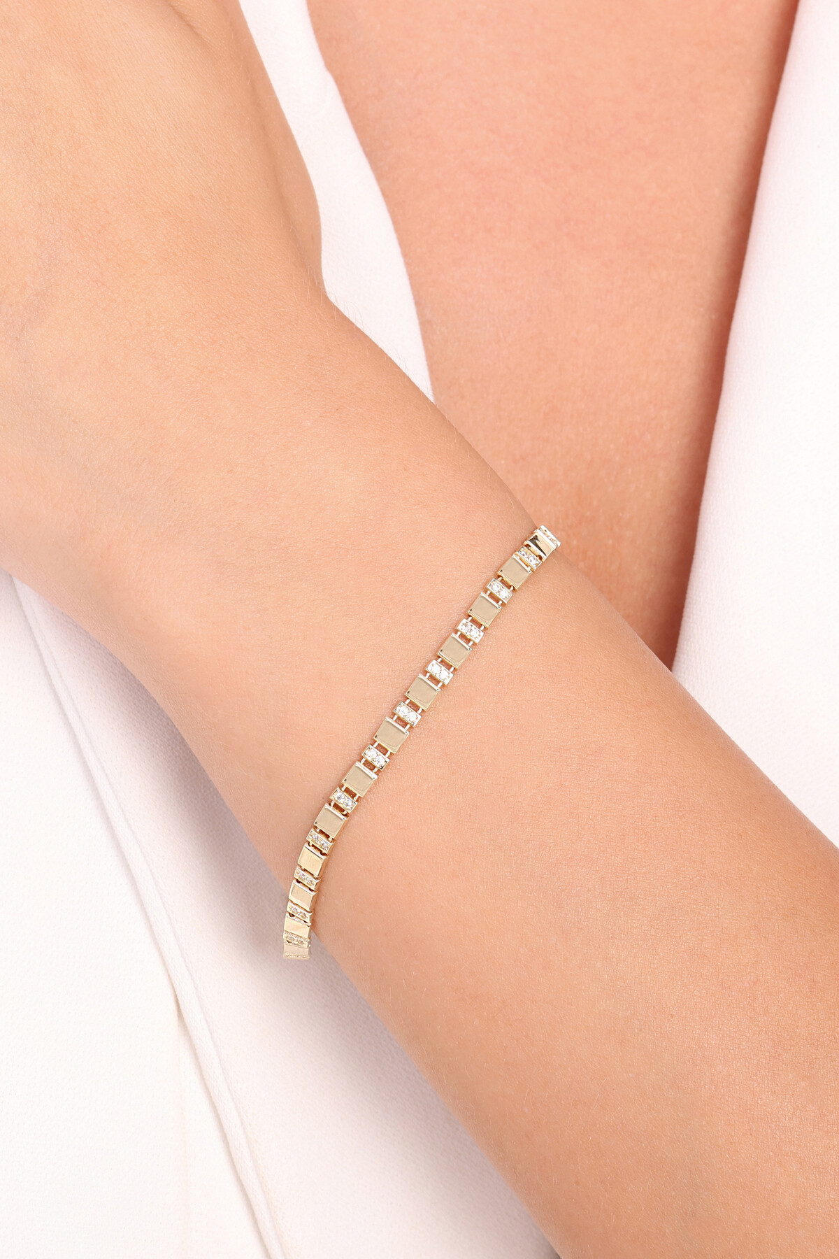 14 Ayar Altın Zincir Bileklik