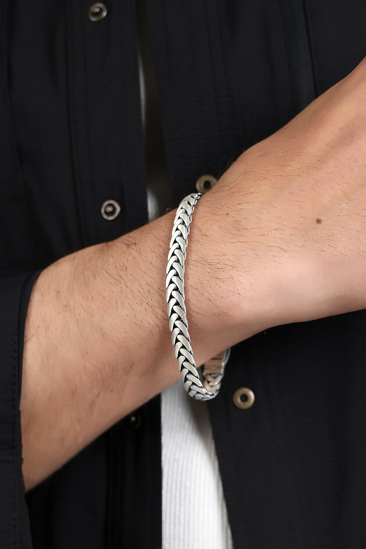 Gümüş Aslan Kilitli Erkek Bileklik