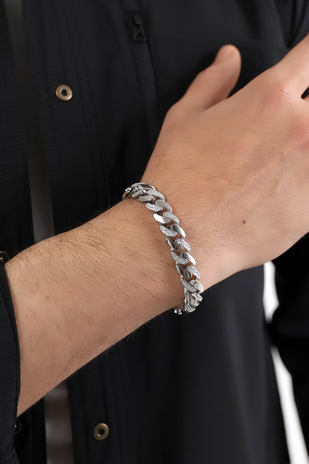 Gümüş Atlamalı Taşlı Gurmet Unisex Bileklik