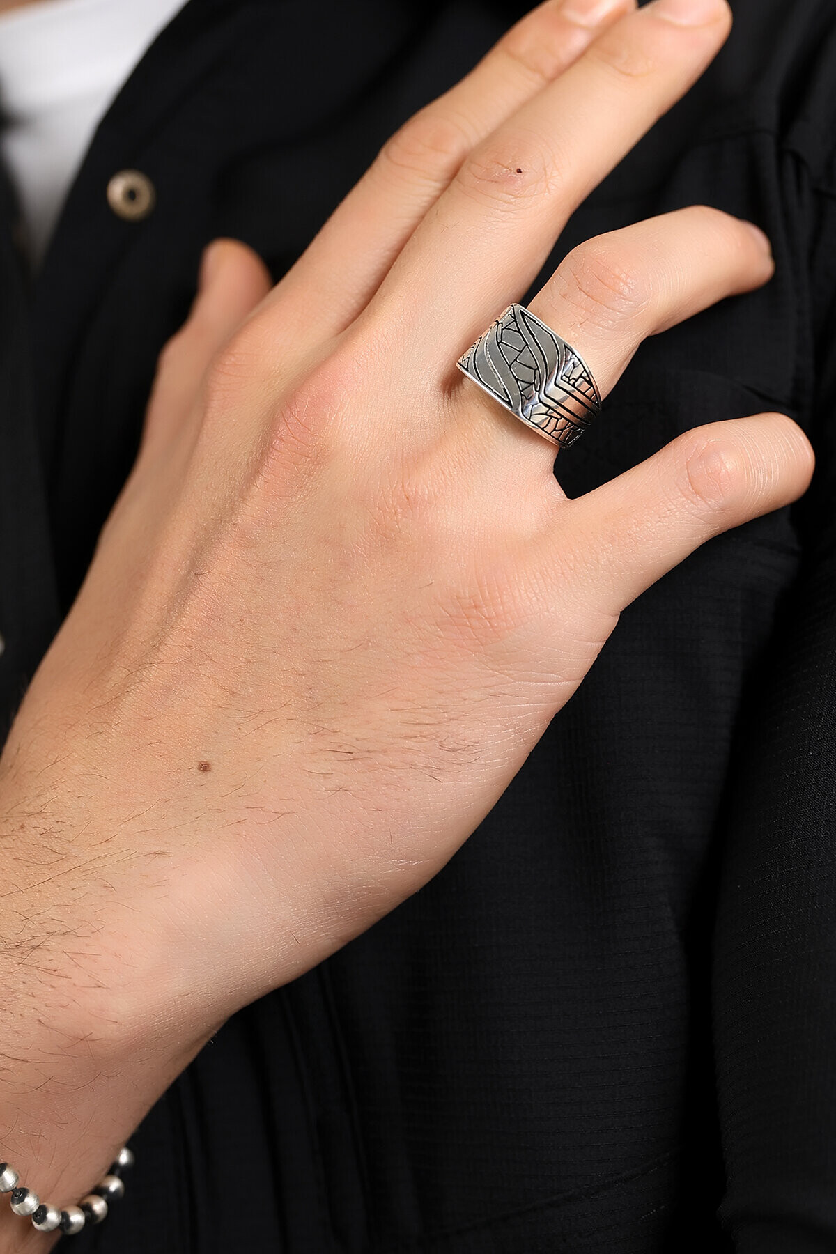 Gümüş Eskitme Model Kare Erkek Yüzük