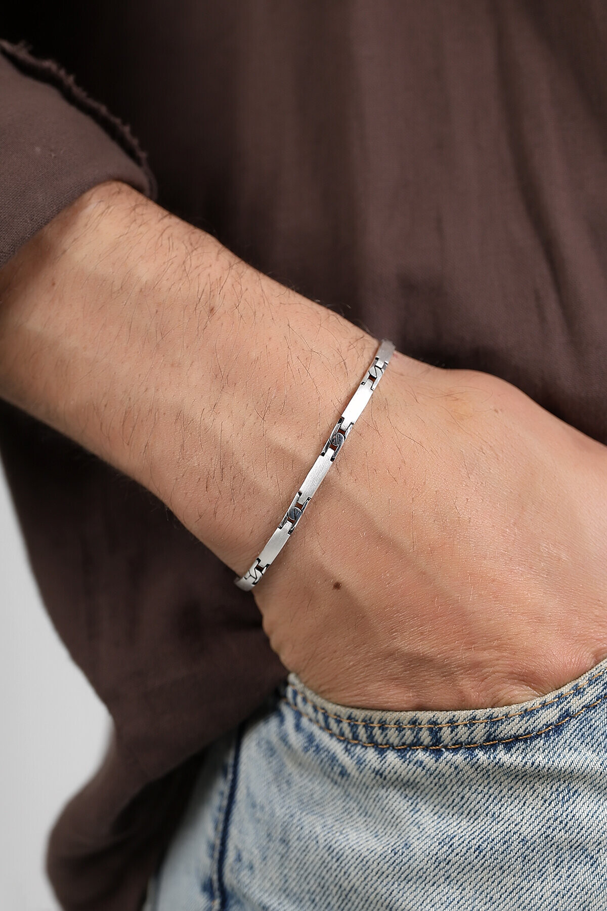 Gümüş Figora Desenli Atlamalı Erkek Bileklik