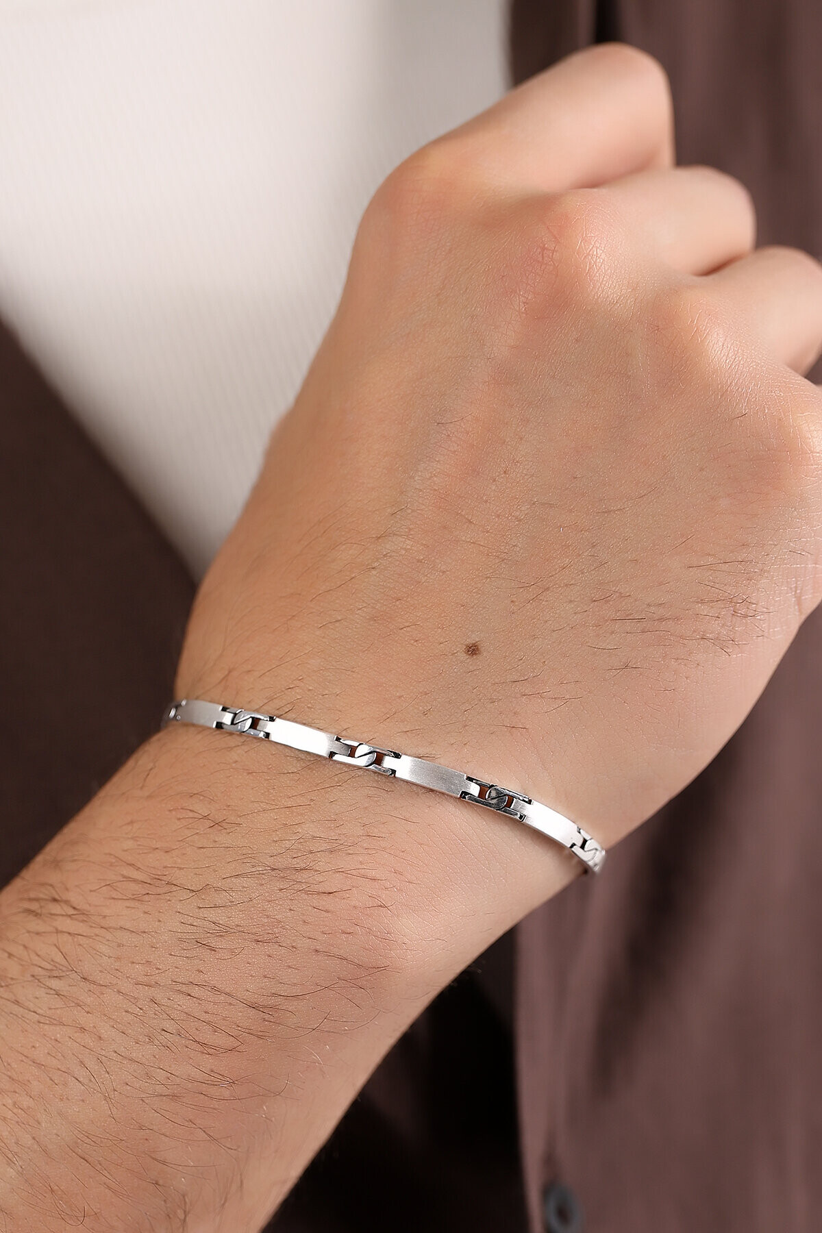 Gümüş Figora Desenli Atlamalı Erkek Bileklik