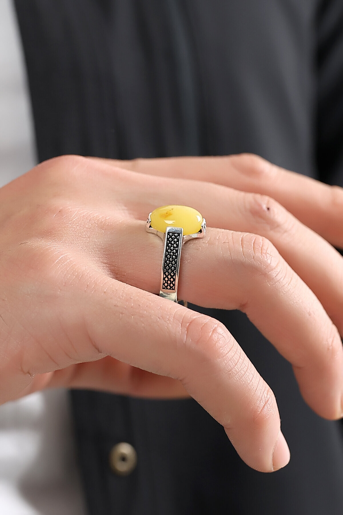 Gümüş Kehribar Taşlı Yüzük