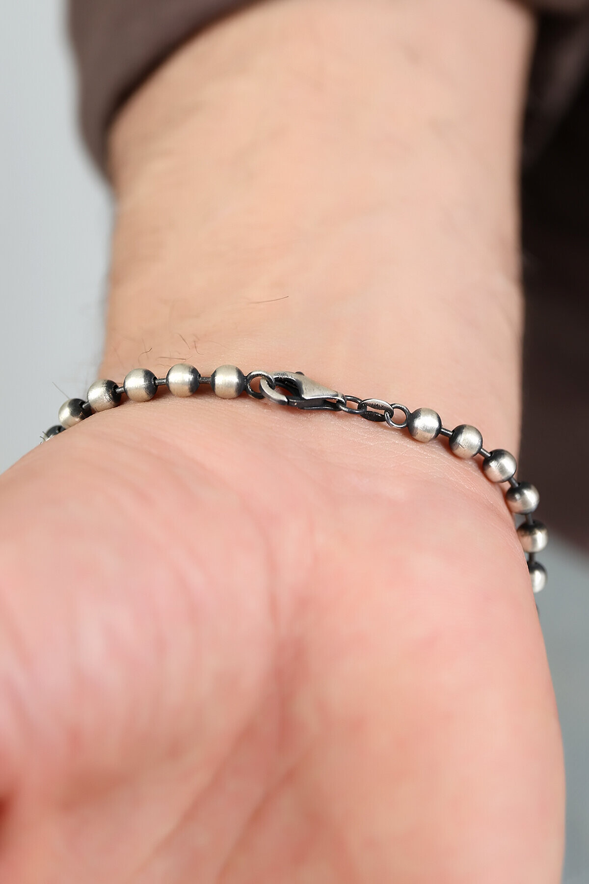 Gümüş Kutup Yıldızı Figürlü Top Zincirli Bileklik