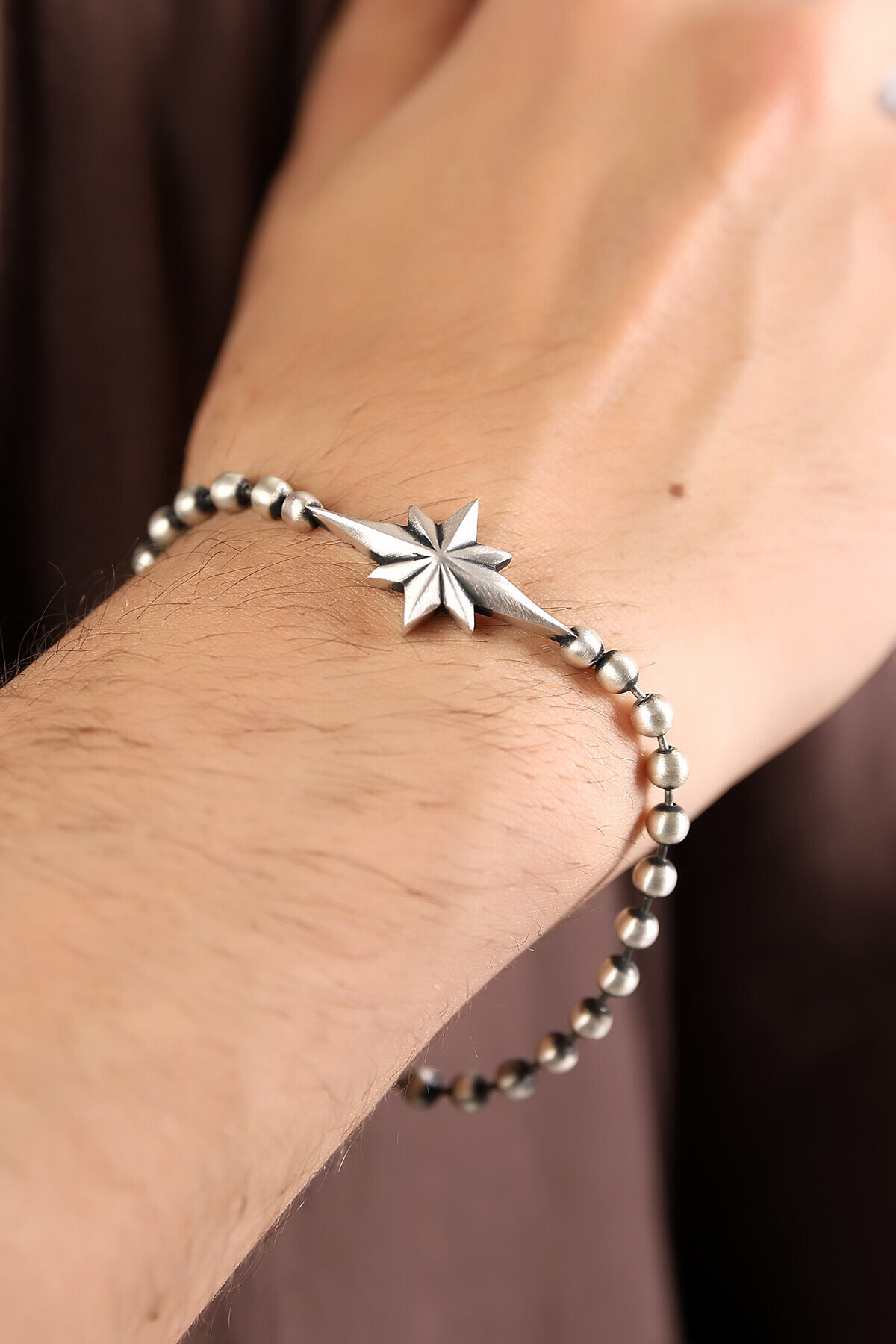 Gümüş Kutup Yıldızı Figürlü Top Zincirli Bileklik
