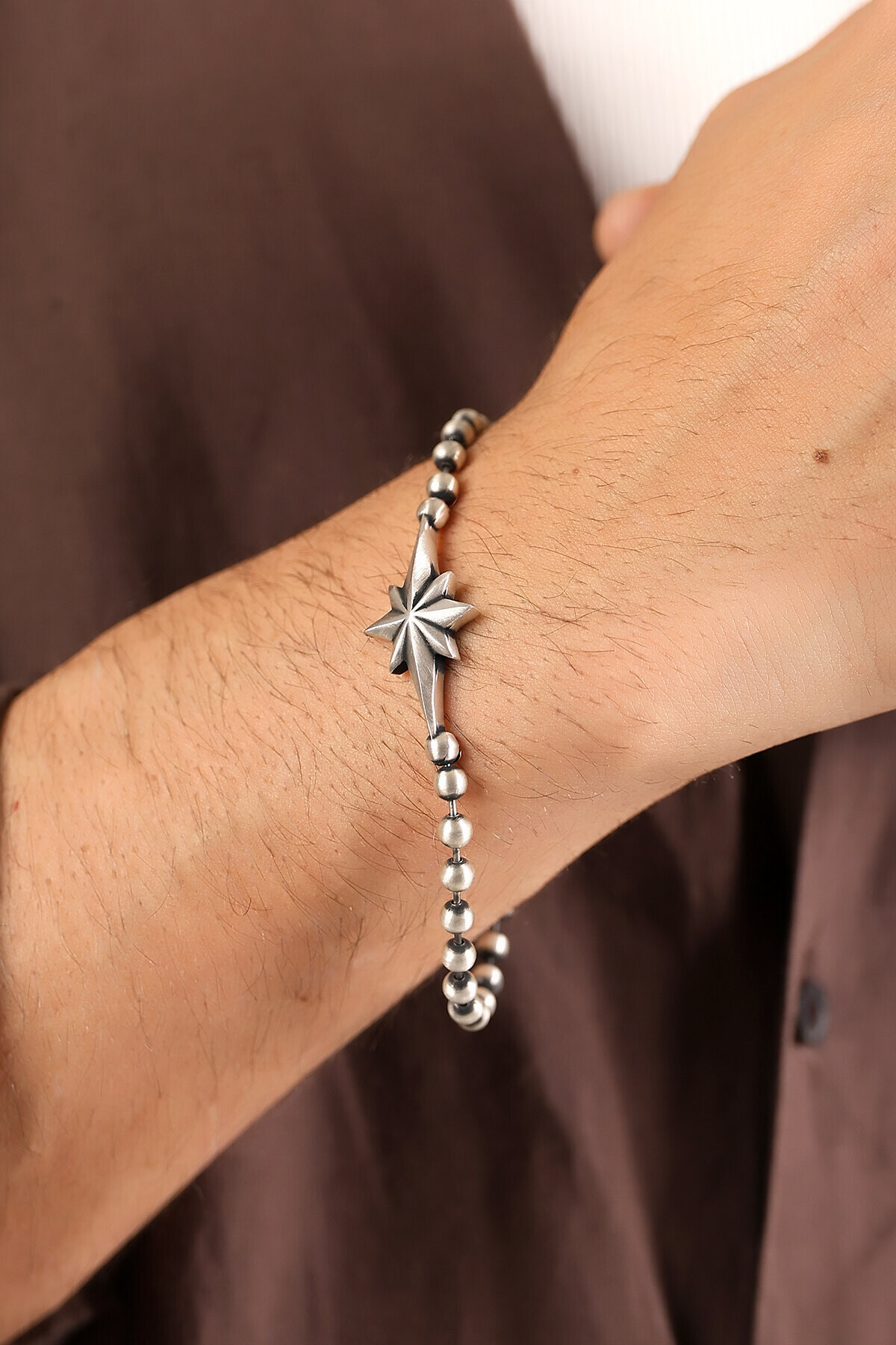 Gümüş Kutup Yıldızı Figürlü Top Zincirli Bileklik