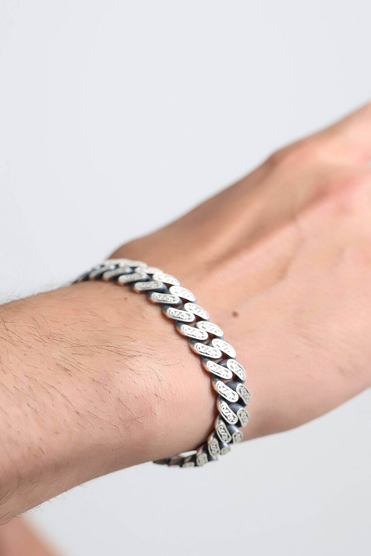 Gümüş Motif Kalemli Erkek Bileklik