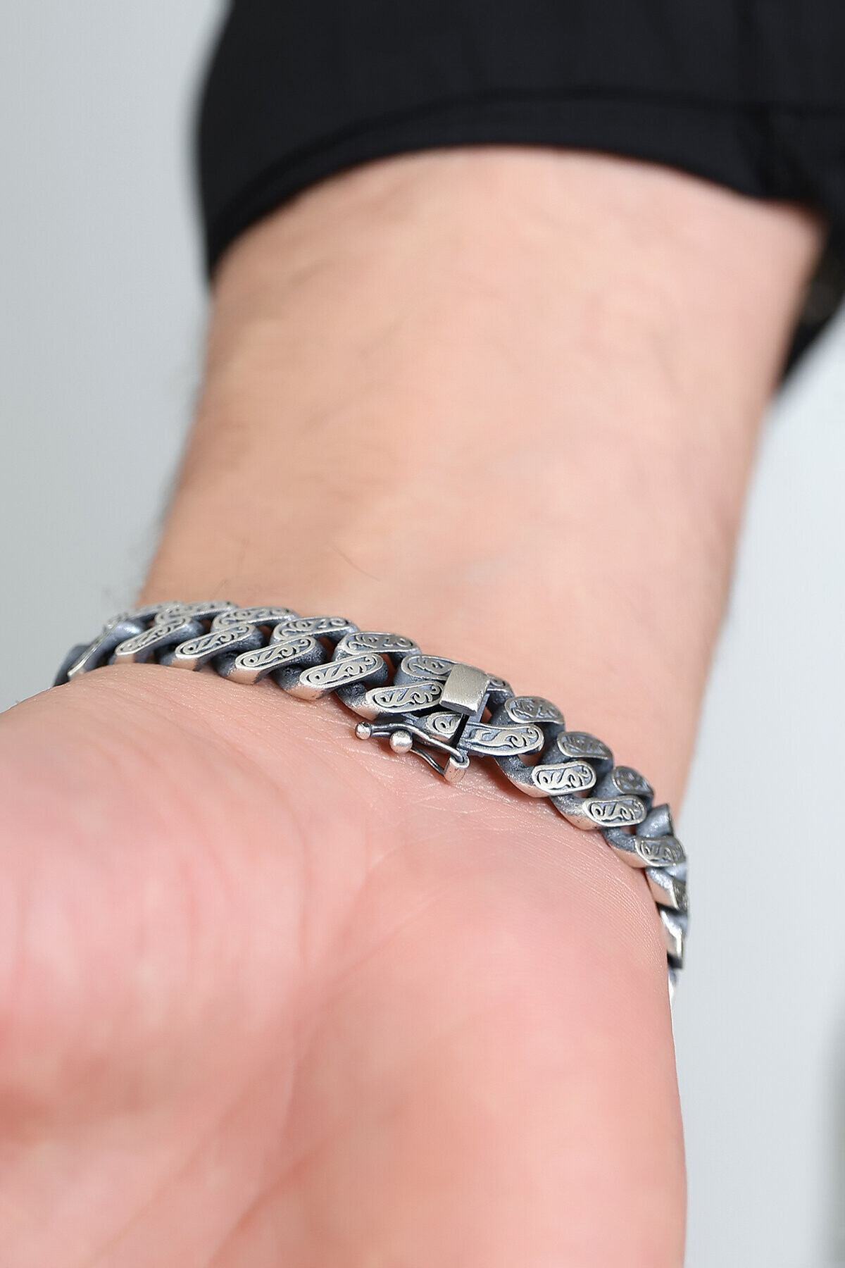 Gümüş Motif Kalemli Erkek Bileklik